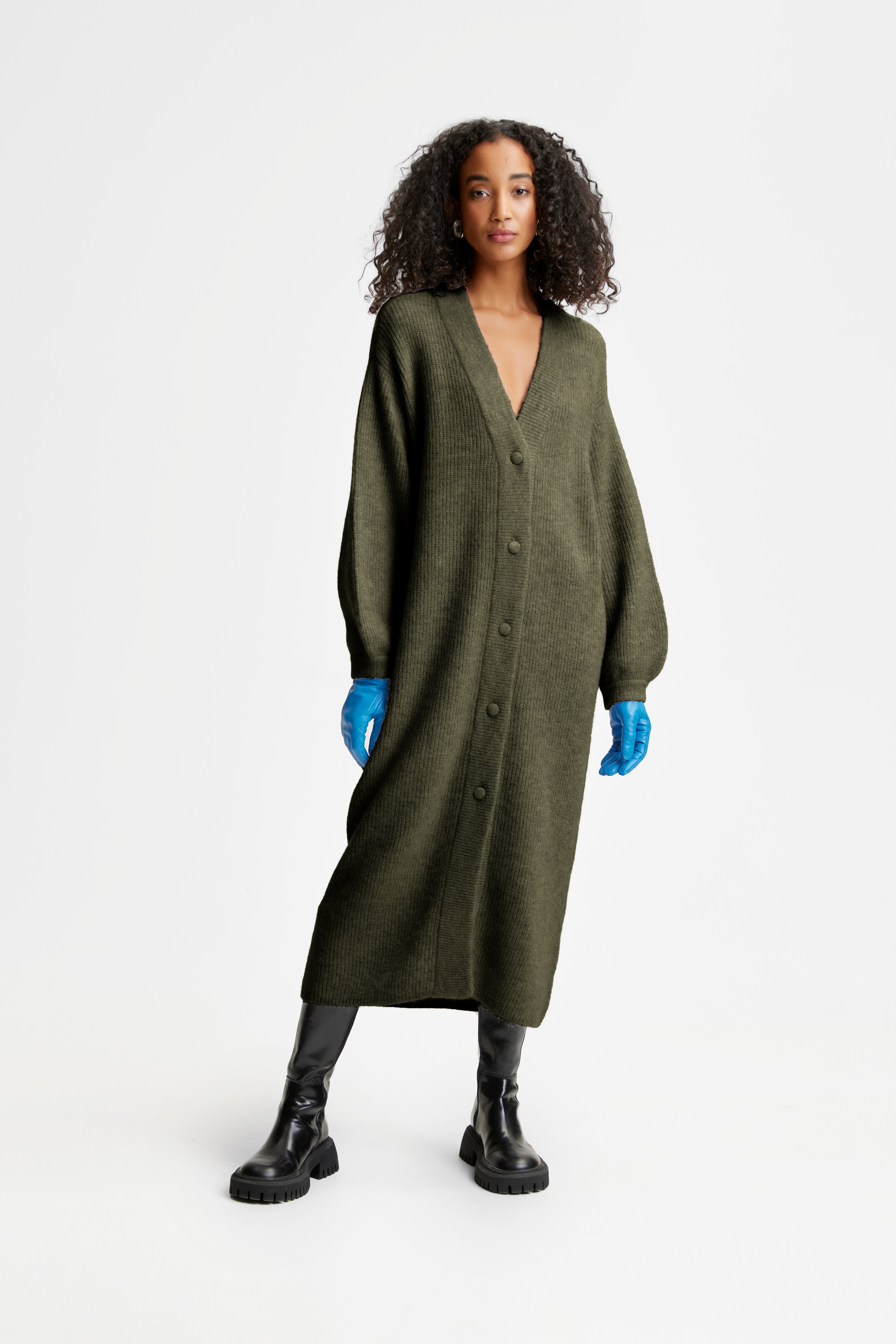 AlphaGZ Cardigan LOOKBOOK FRONT 10906528-103172