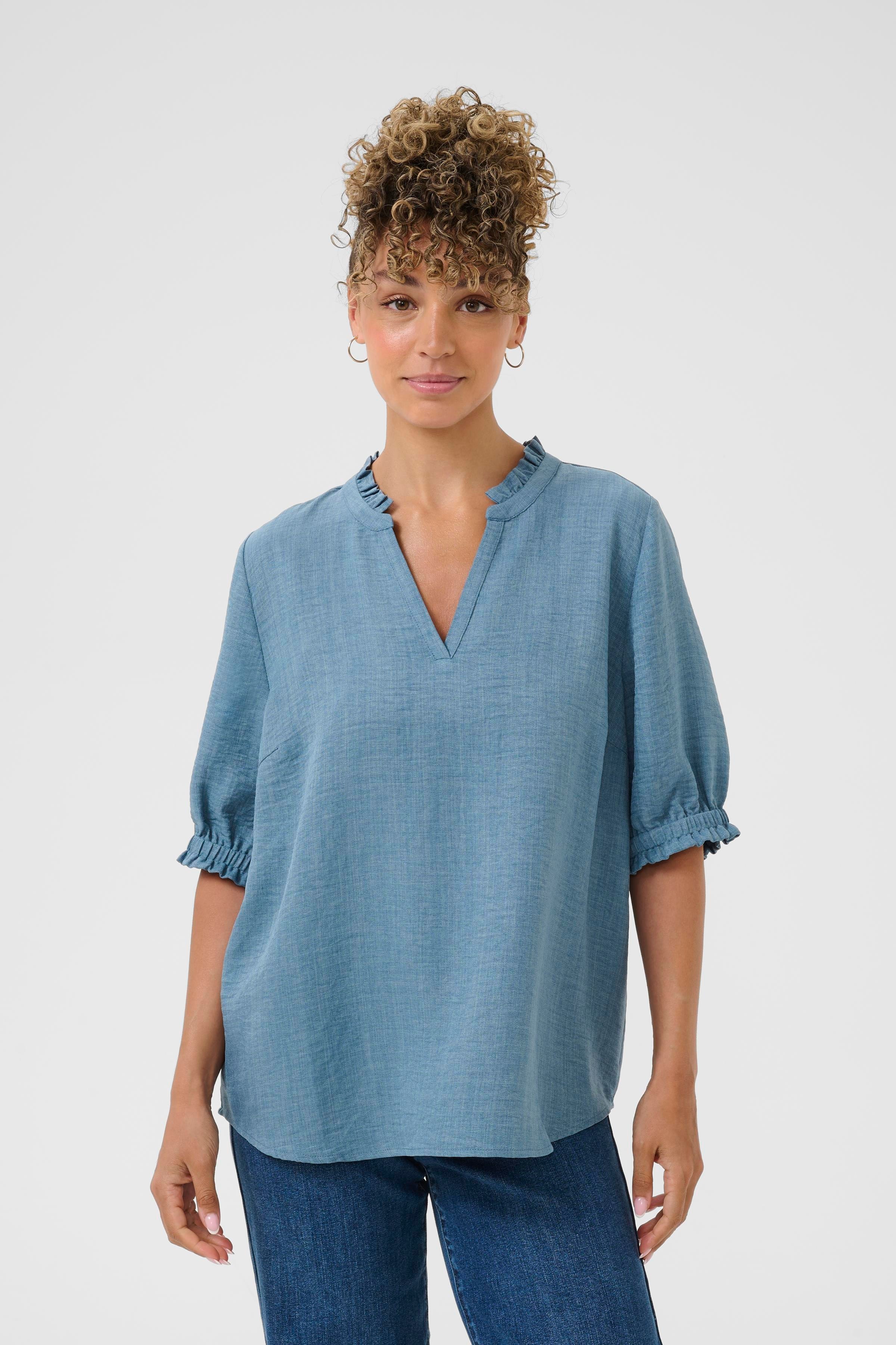 BPoda Blouse LOOKBOOK FRONT 40200027-1840201