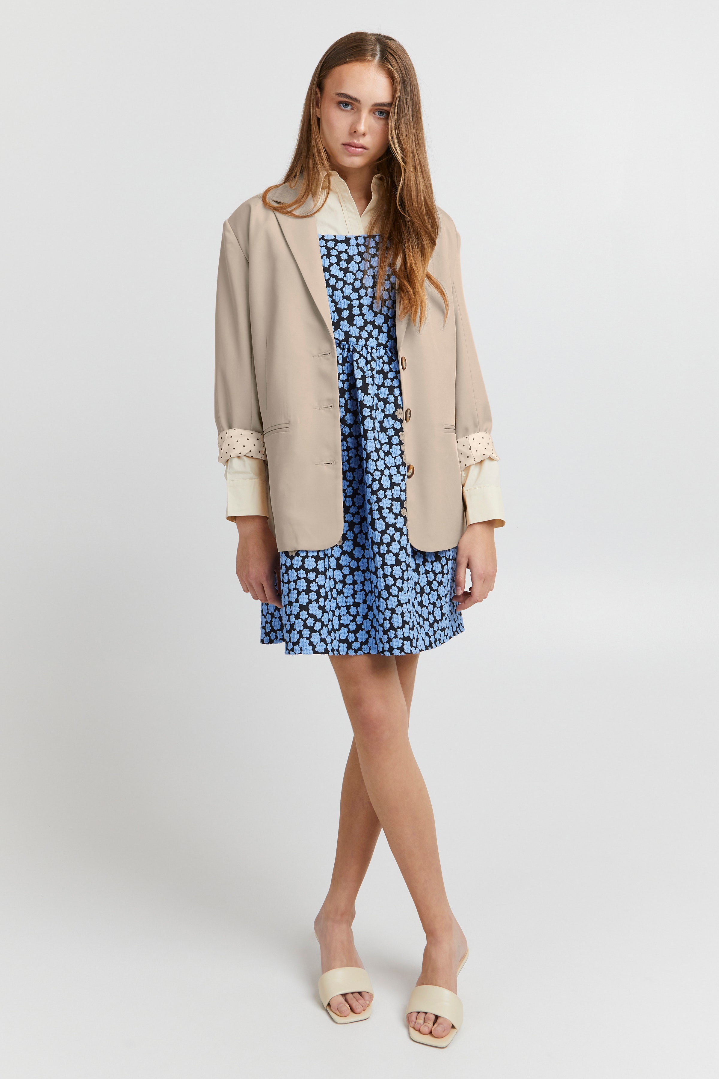 IXAVA Blazer LOOKBOOK FRONT 20116588-151308