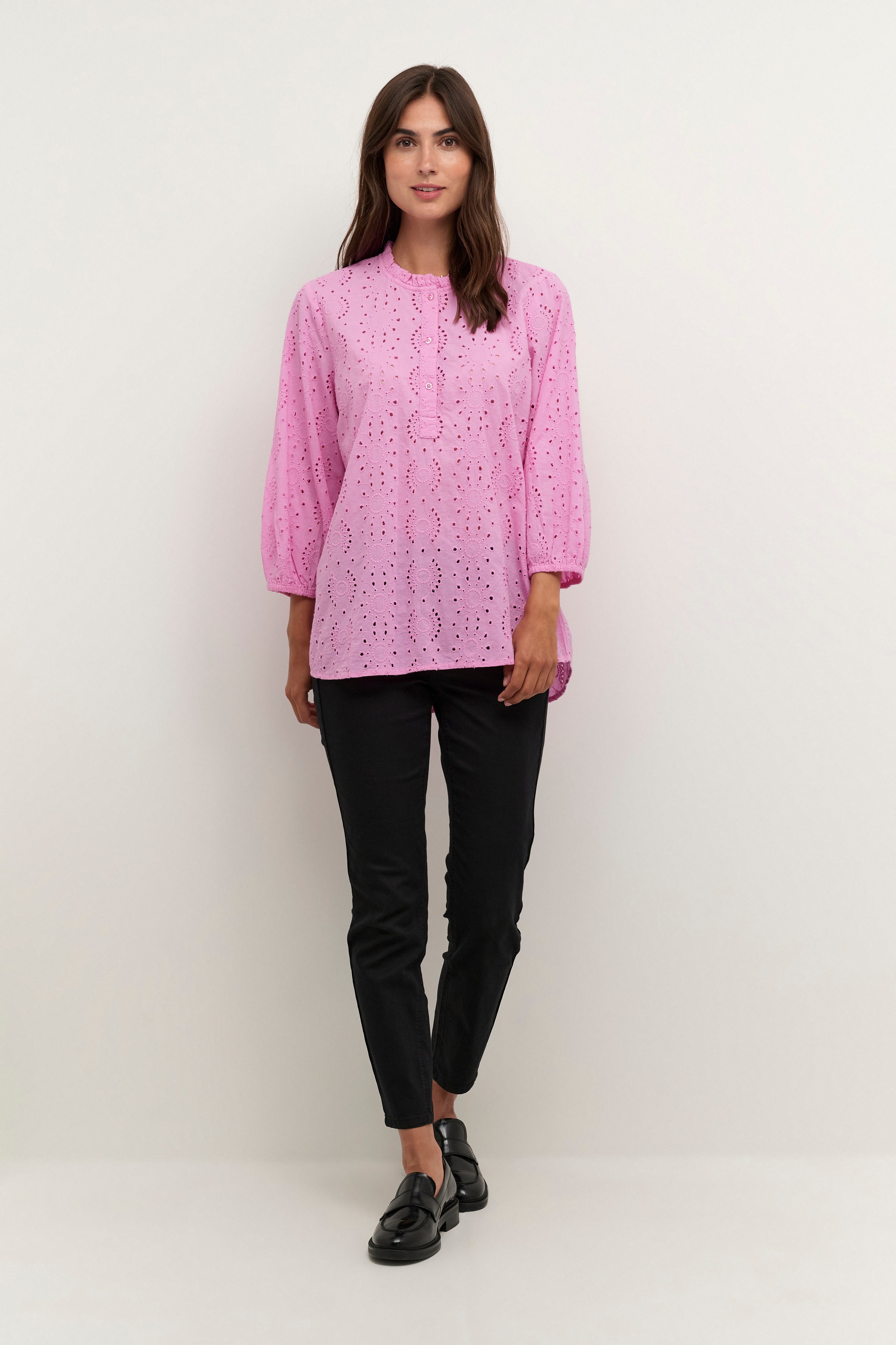 CUcindie Blusen LOOKBOOK FRONT 50109346-152718