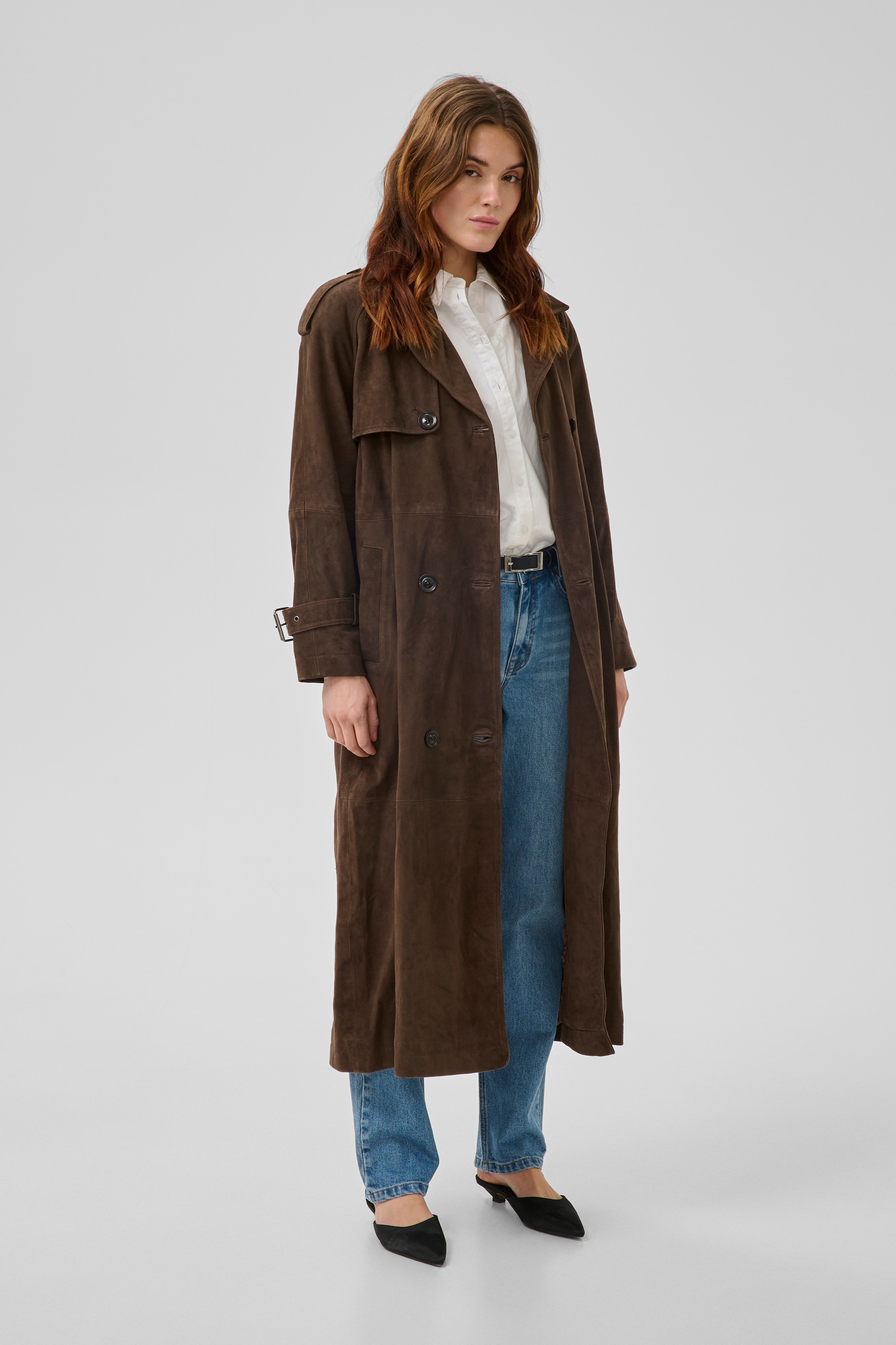 TaraMW Wildleder-Trenchcoat LOOKBOOK FRONT 10704830-190840