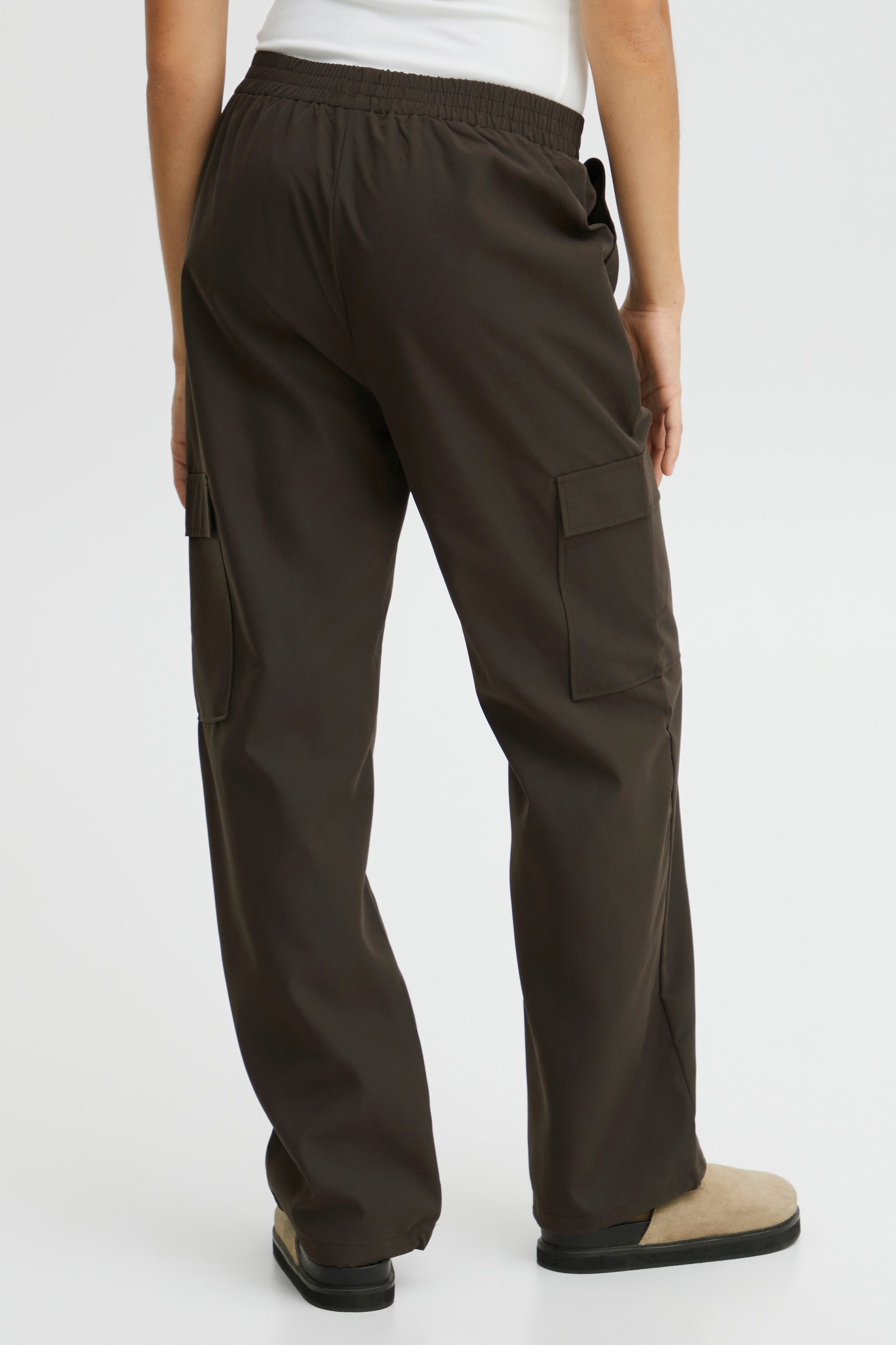 IXKECIA Trousers LOOKBOOK BACK 20118992-190915