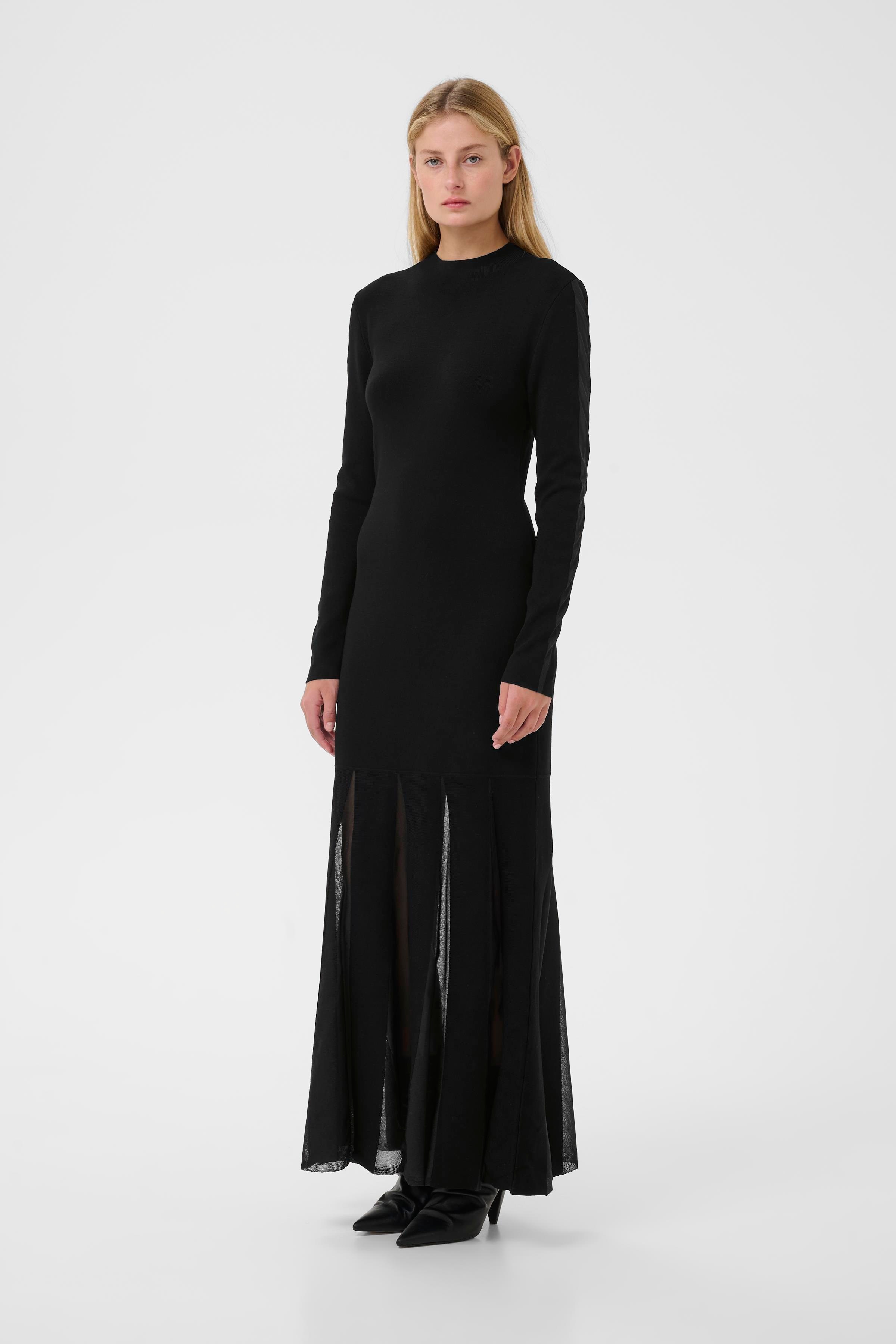 GZthiya Dress LOOKBOOK BACK 10910585-100017