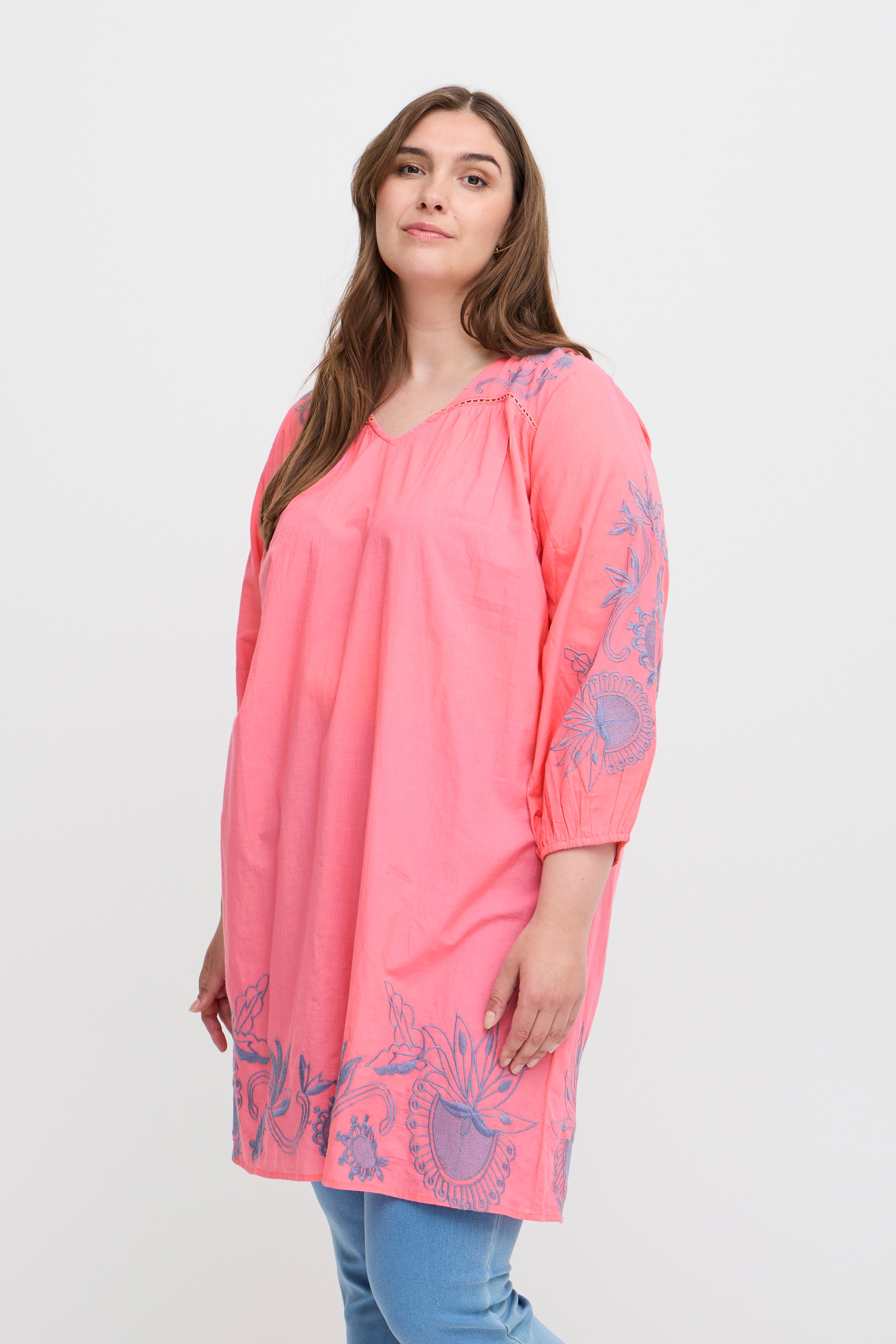 SWALORA Dress LOOKBOOK FRONT 20614051-203015