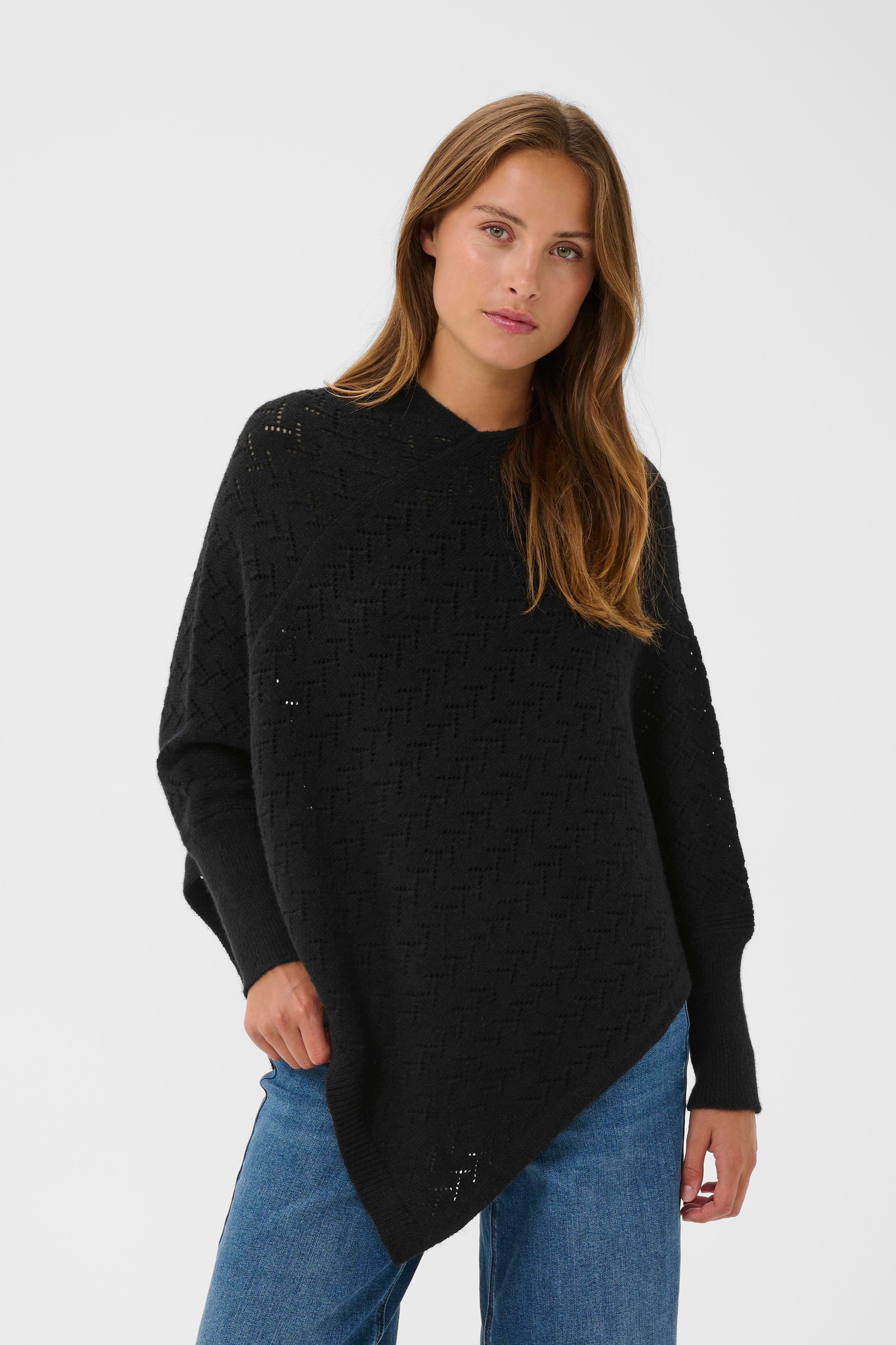 KAoline Poncho LOOKBOOK FRONT 10510915-100121