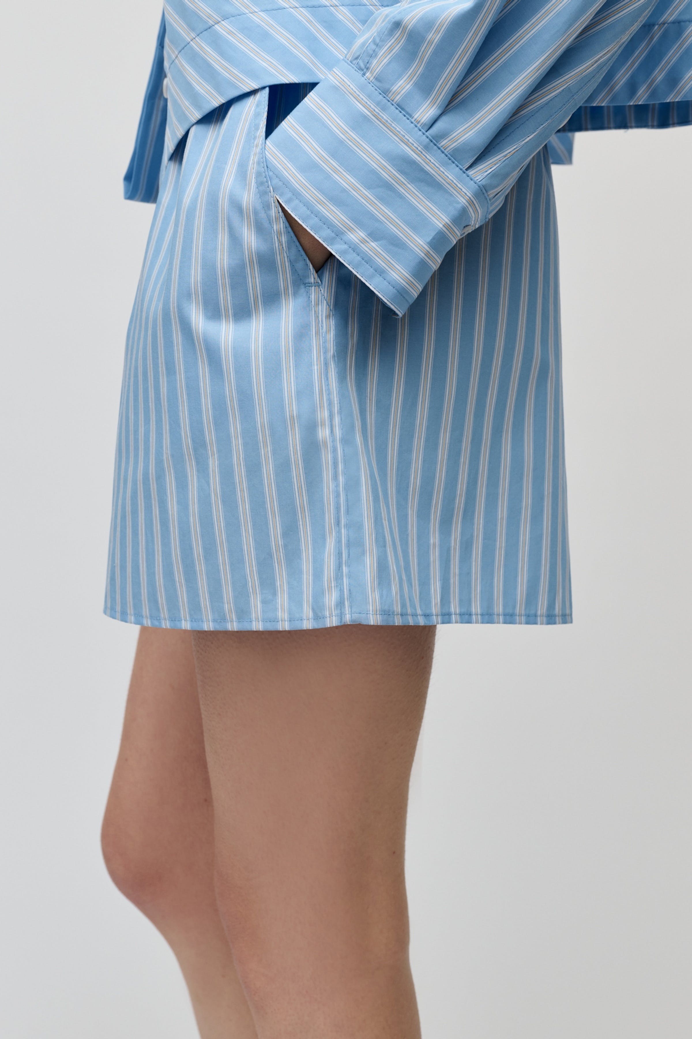 PIPER Shorts LOOKBOOK DETAIL 30600521-MC2152