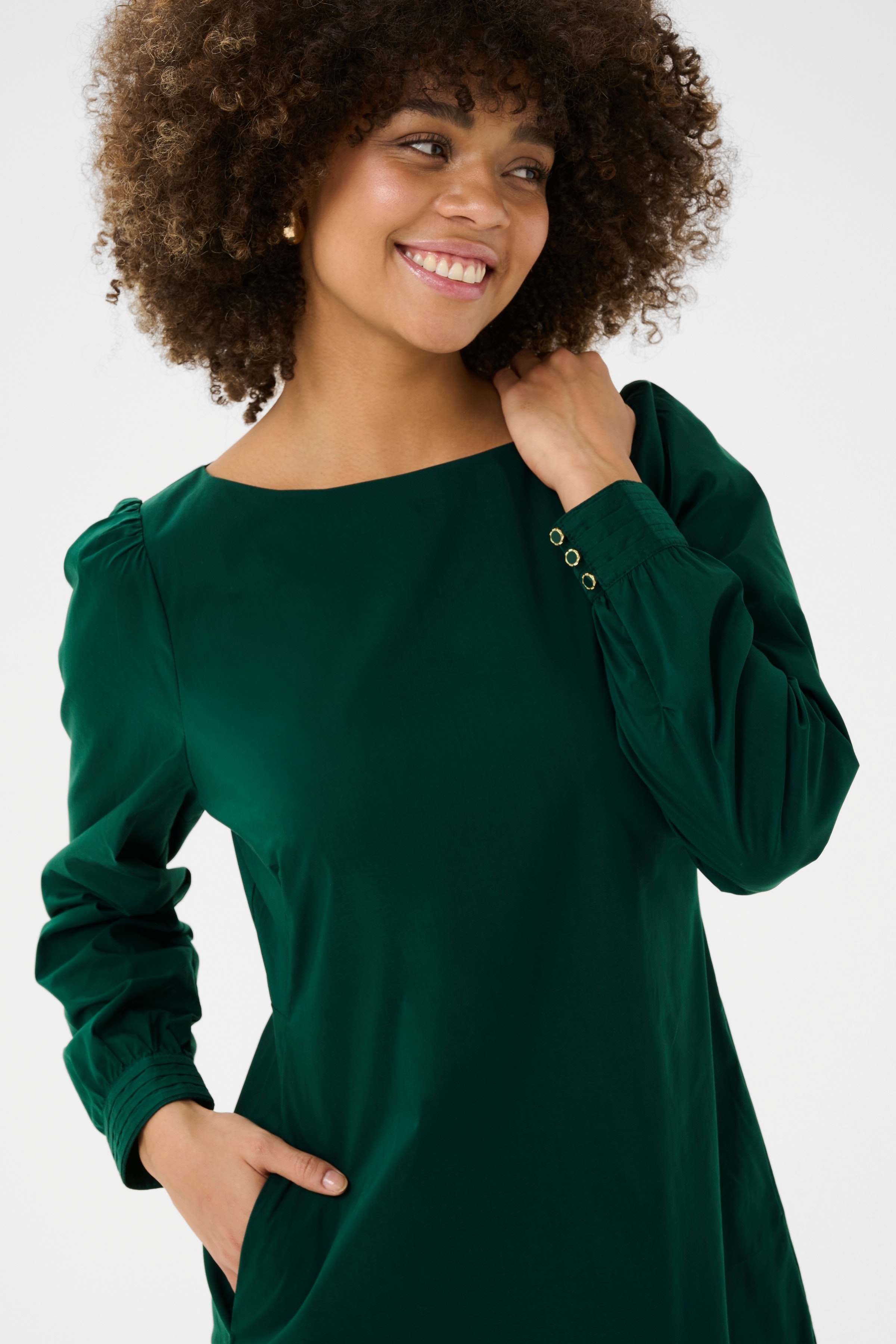 CUbeate Kjole LOOKBOOK FRONT 50111419-195220