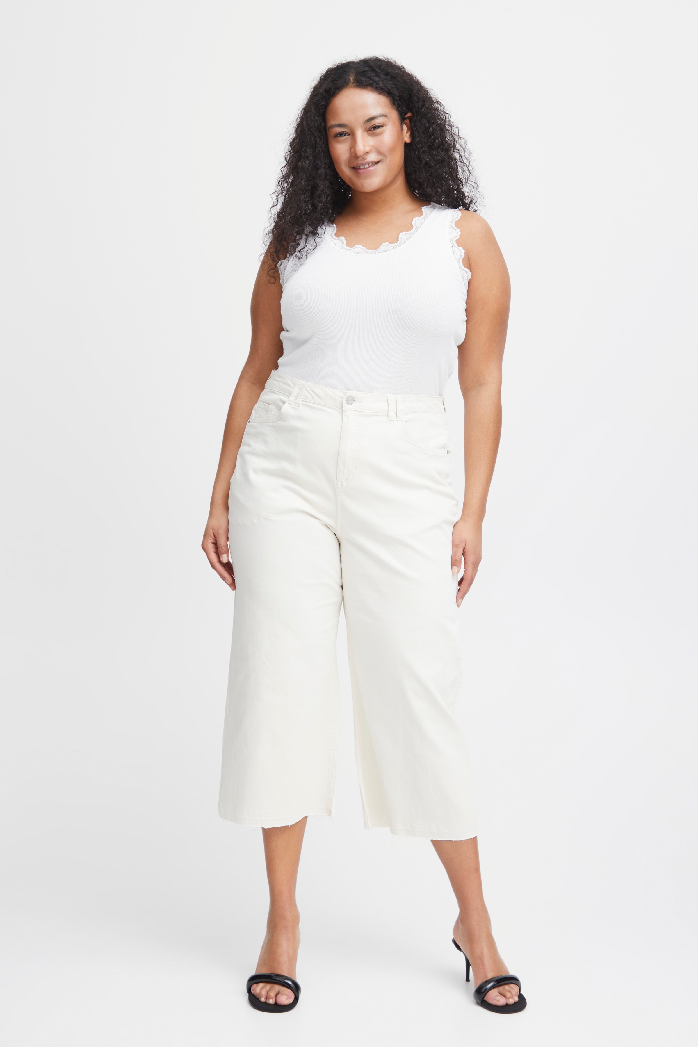 SWTWILL Hose LOOKBOOK FRONT 20613584-120602