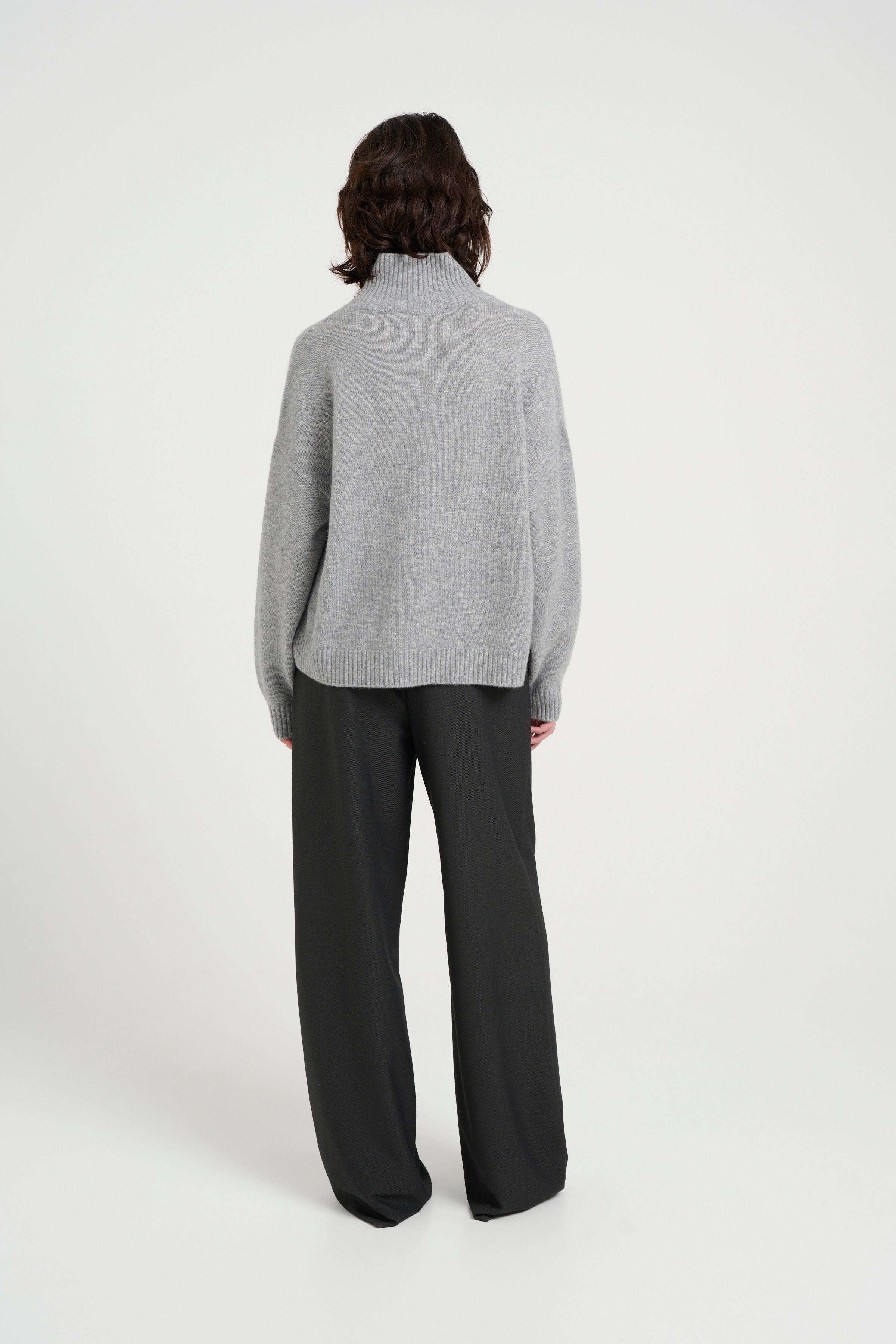 CasiaGZ Cashmere Pullover LOOKBOOK BACK 10909851-107227