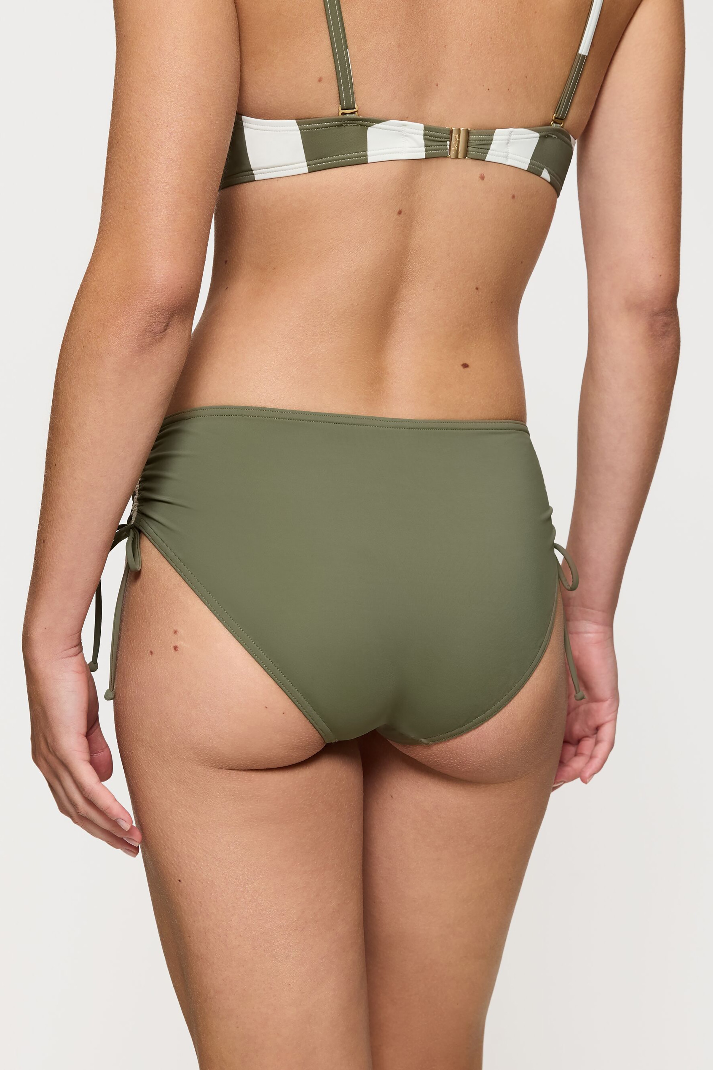 SummerAllure Bikini trusse LOOKBOOK BACK 40500256-TM009