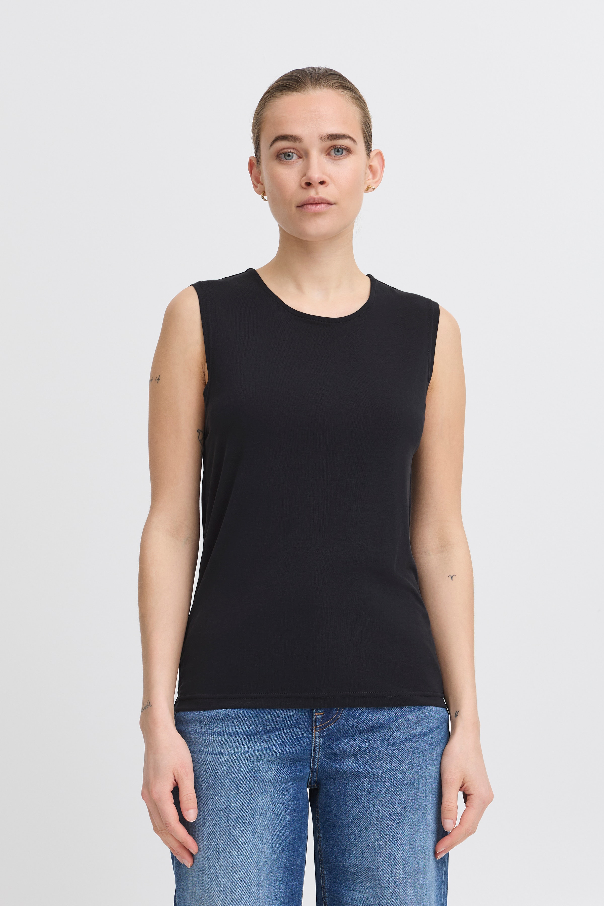 IHOPANNY Ærmeløs bluse LOOKBOOK FRONT 20123033-194008