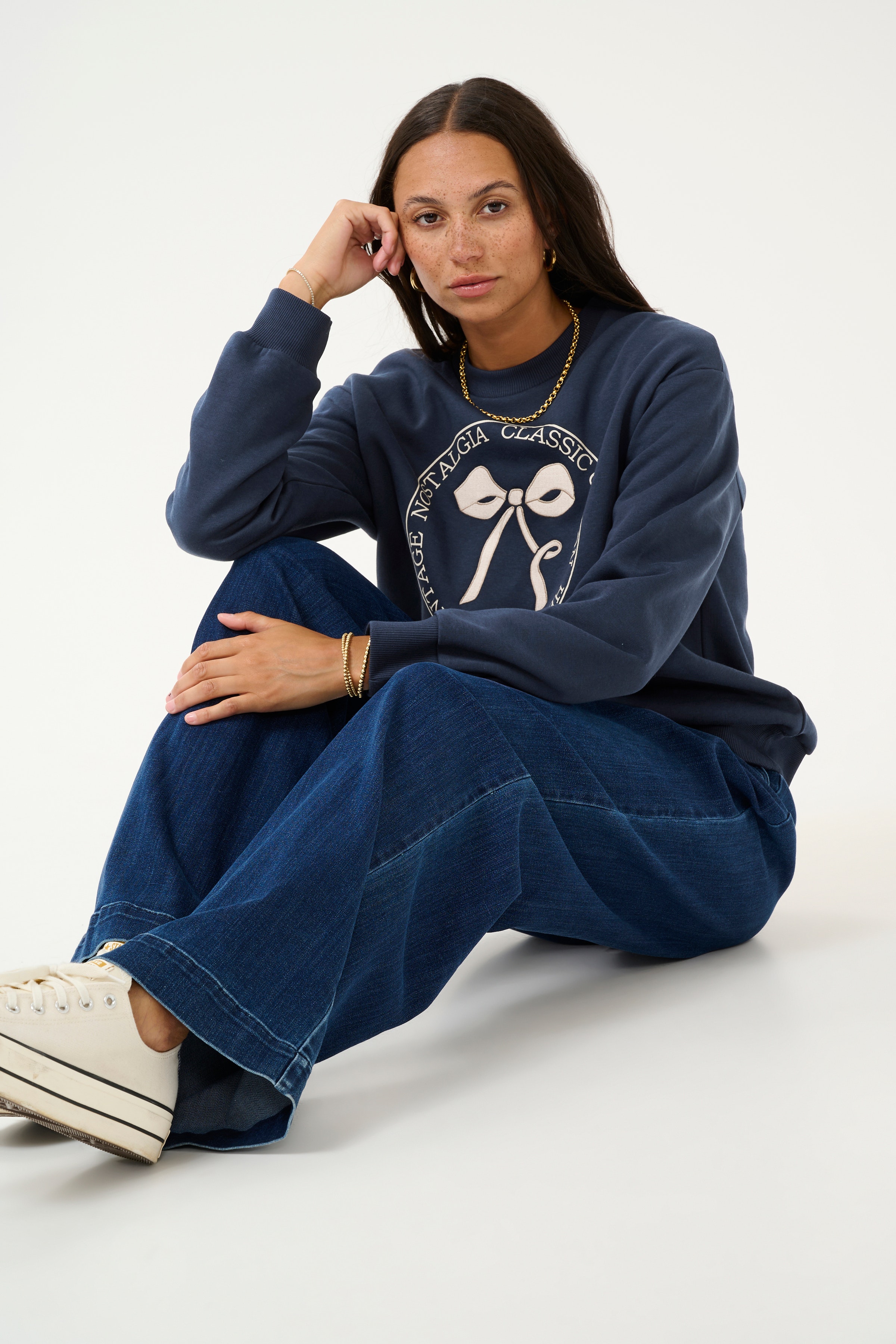 KAellen Sweatshirt LOOKBOOK DETAIL 10509447-194020