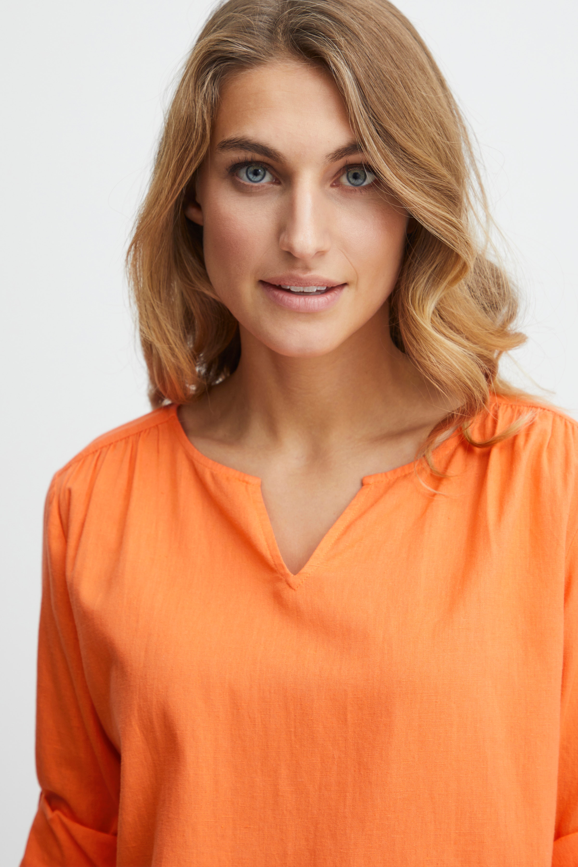 FRMADDIE Blus LOOKBOOK DETAIL 20611927-1614521