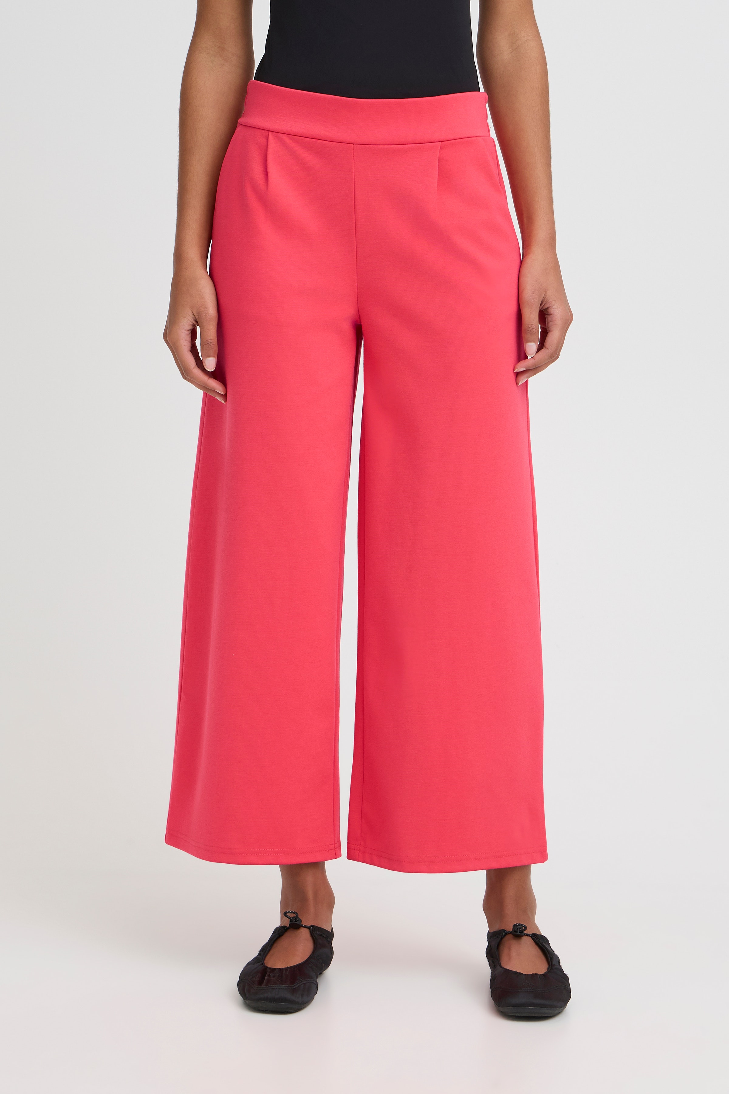 IHKATE WIDE Bukser LOOKBOOK FRONT 20116301-181756