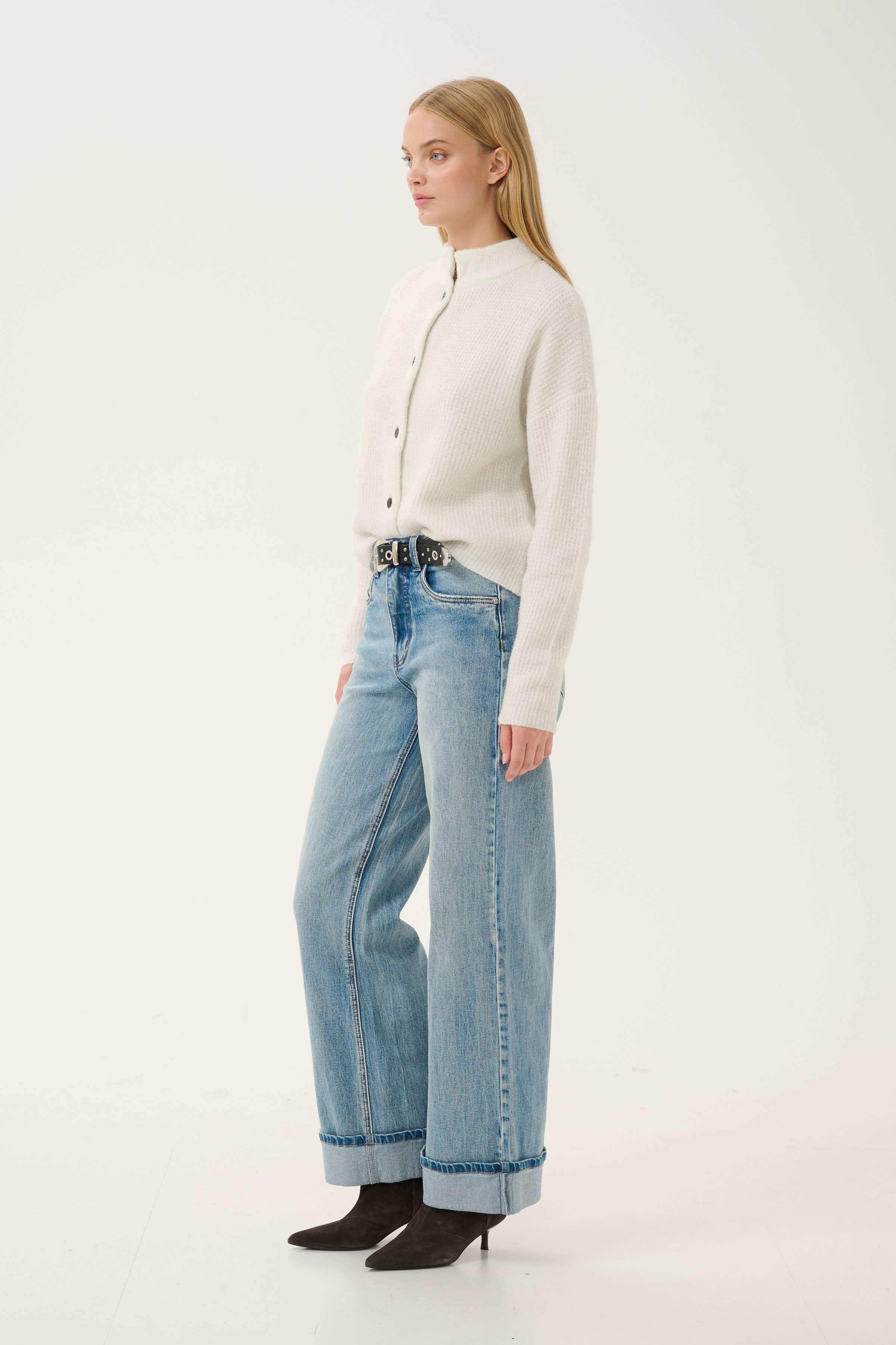 GZalpha Cardigan LOOKBOOK FRONT 10910817-108703