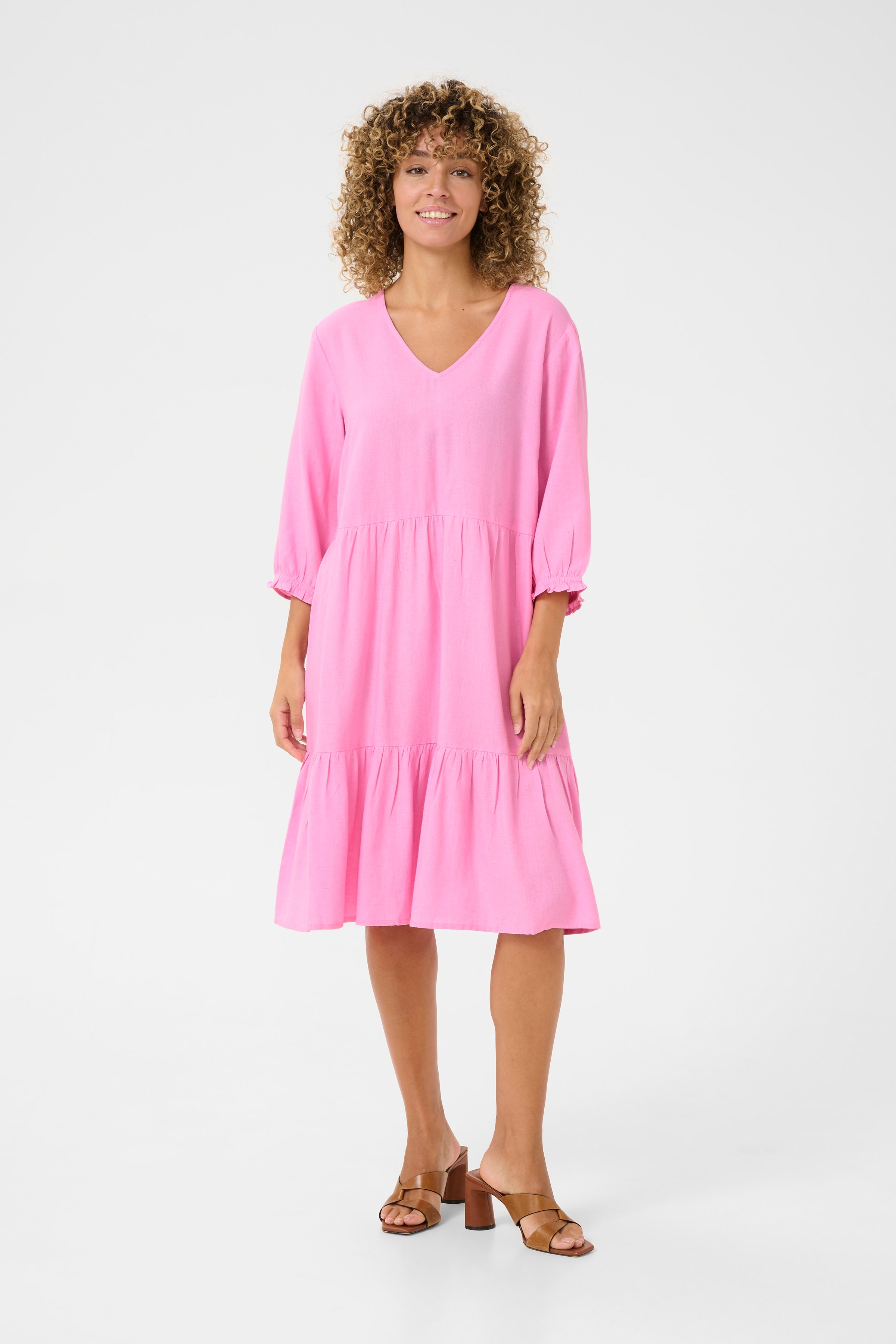 CRVenta Leinenkleid LOOKBOOK FRONT 10614075-152215