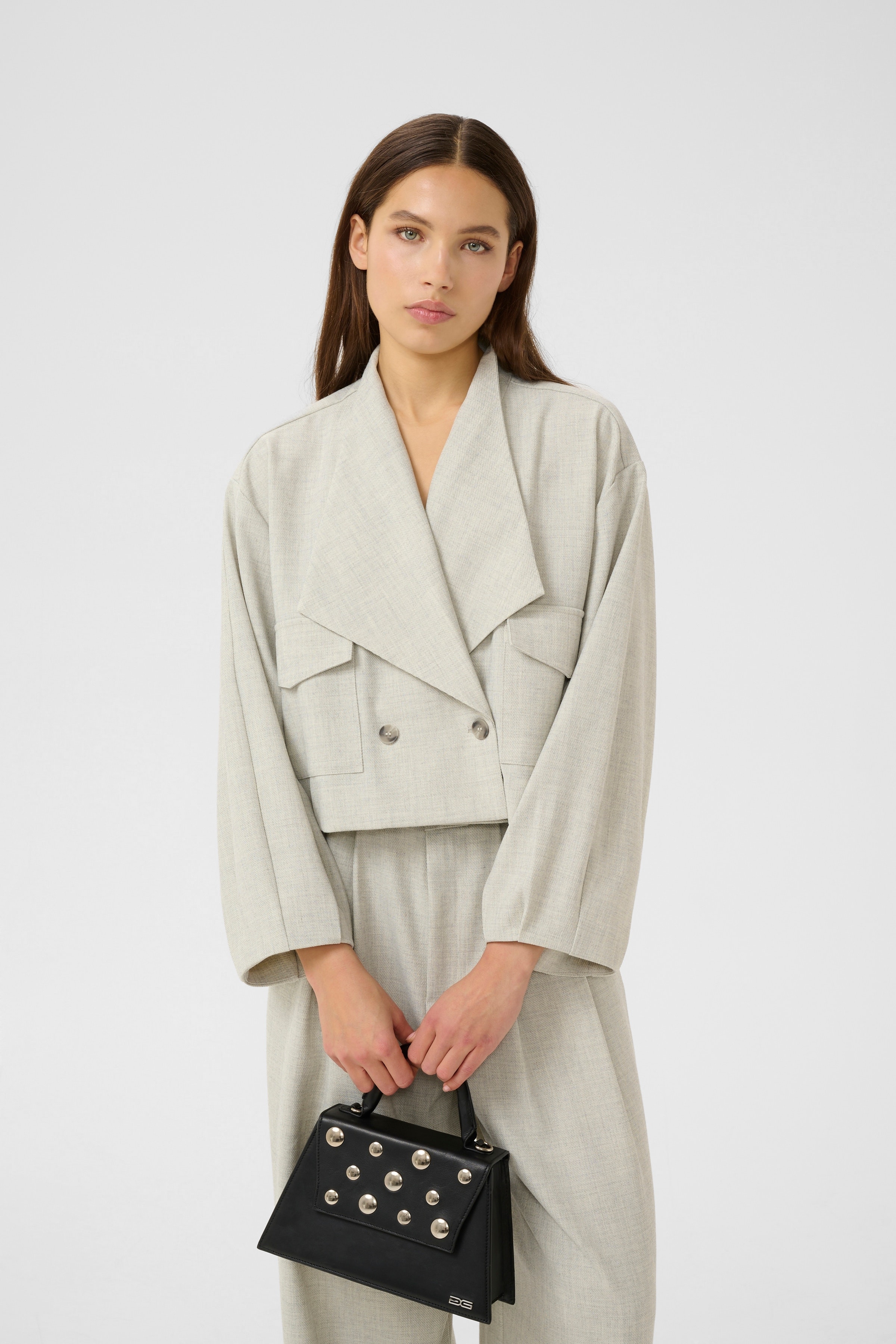 GZwiana Jacke LOOKBOOK FRONT 10910635-107195