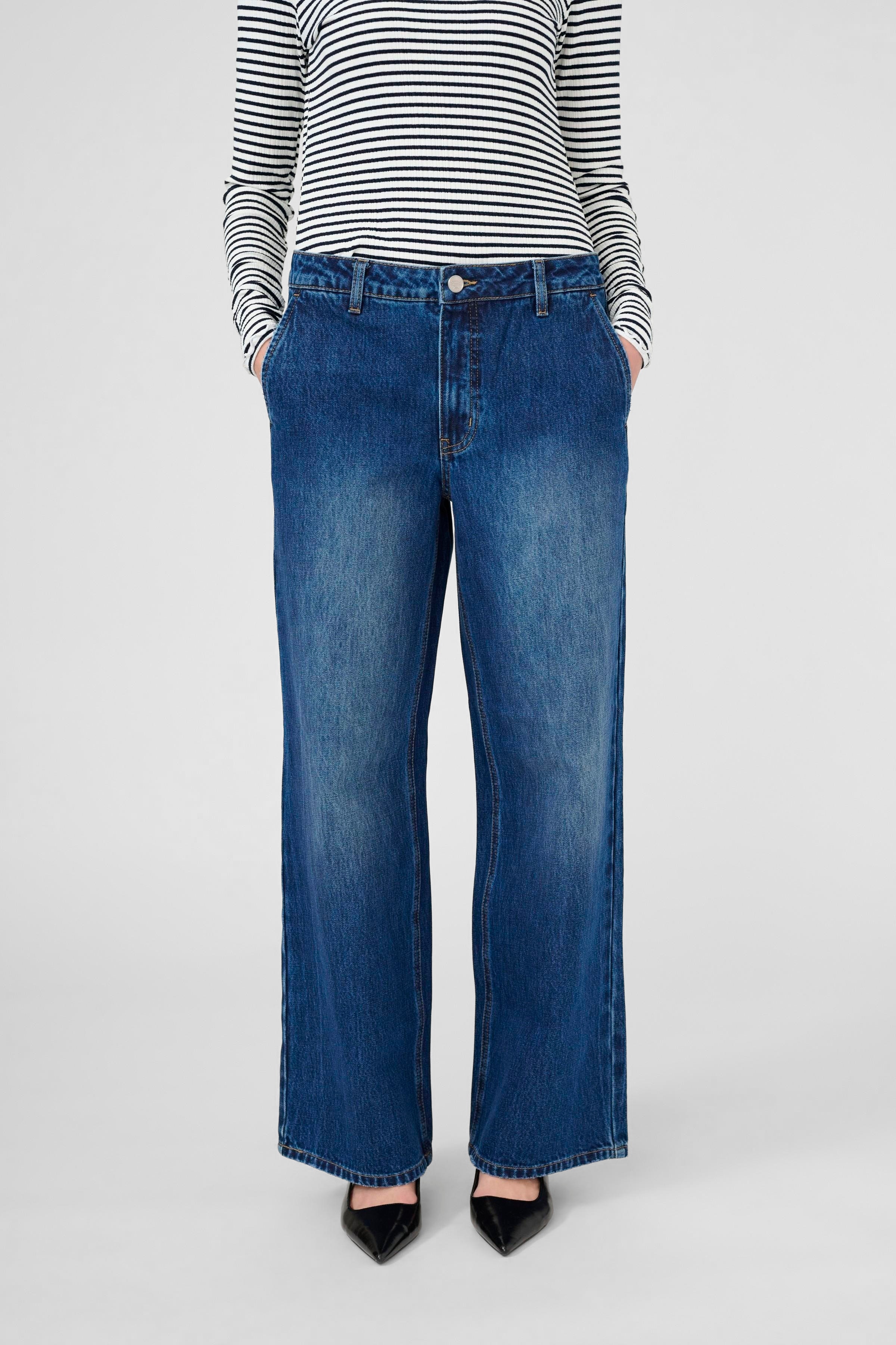 KBBonnie Jeans LOOKBOOK FRONT 10105604-103368