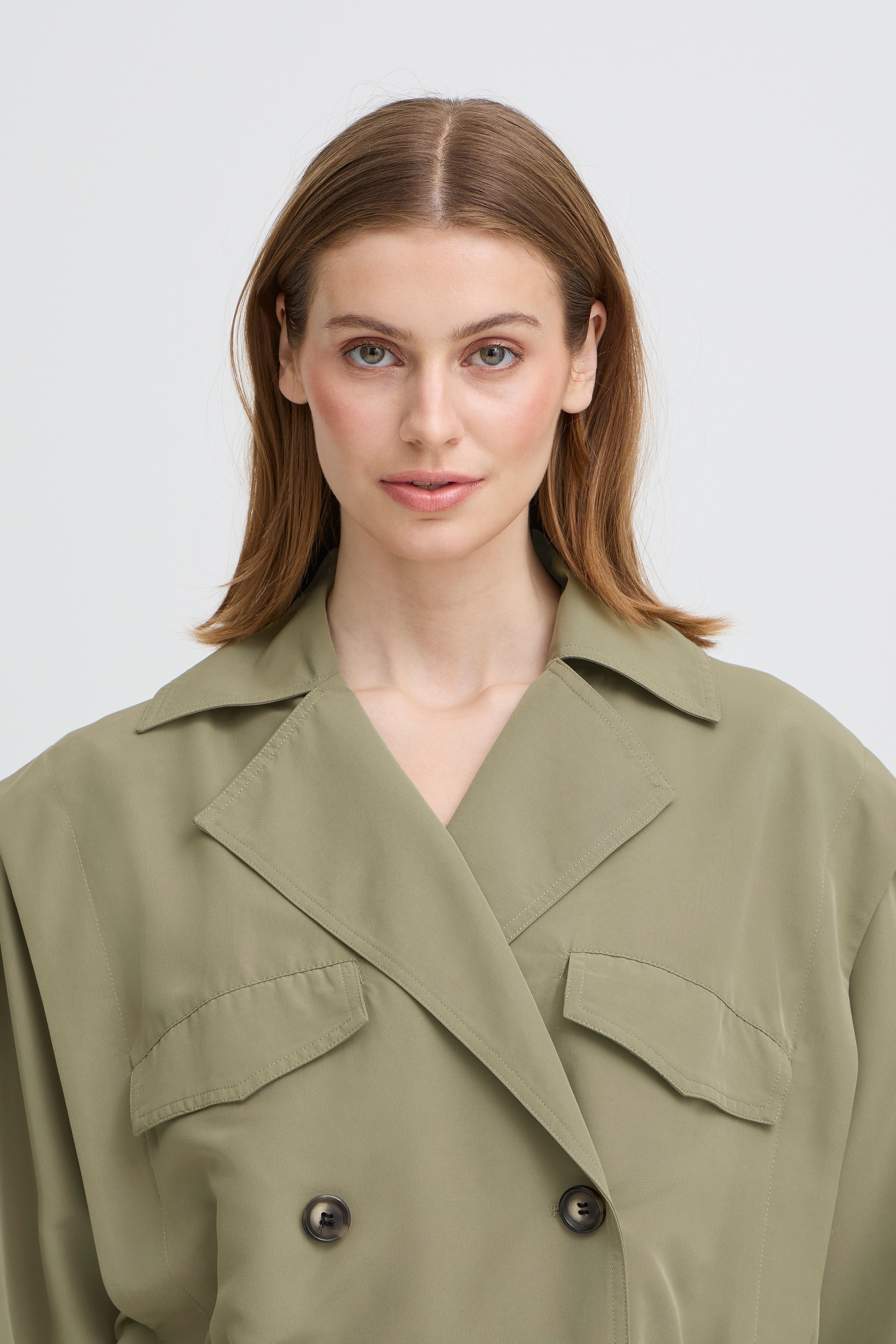 IHGEZAVO Outerwear LOOKBOOK DETAIL 20124730-180312