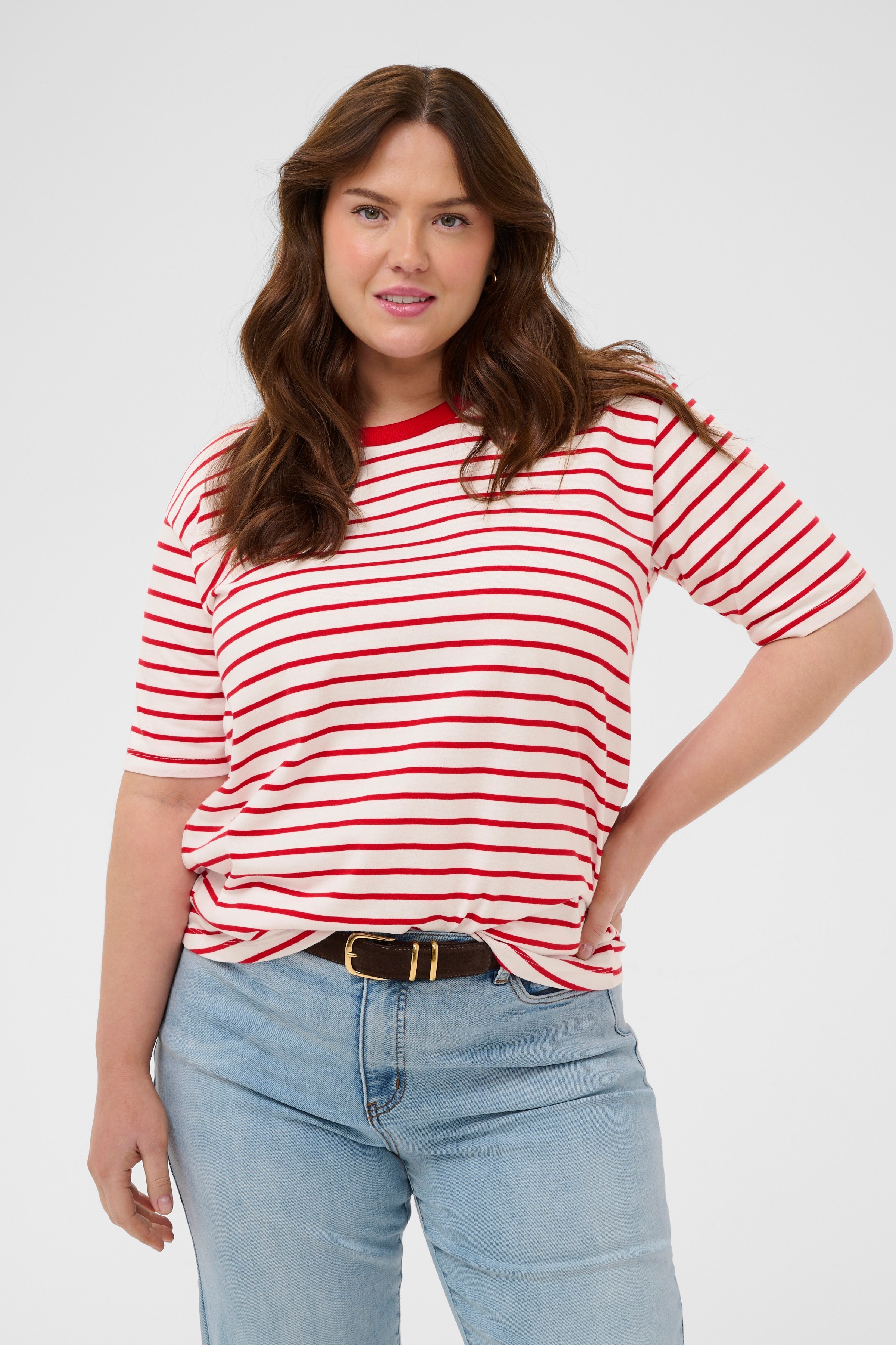 KCwinni T-shirt LOOKBOOK FRONT 10584215-109615