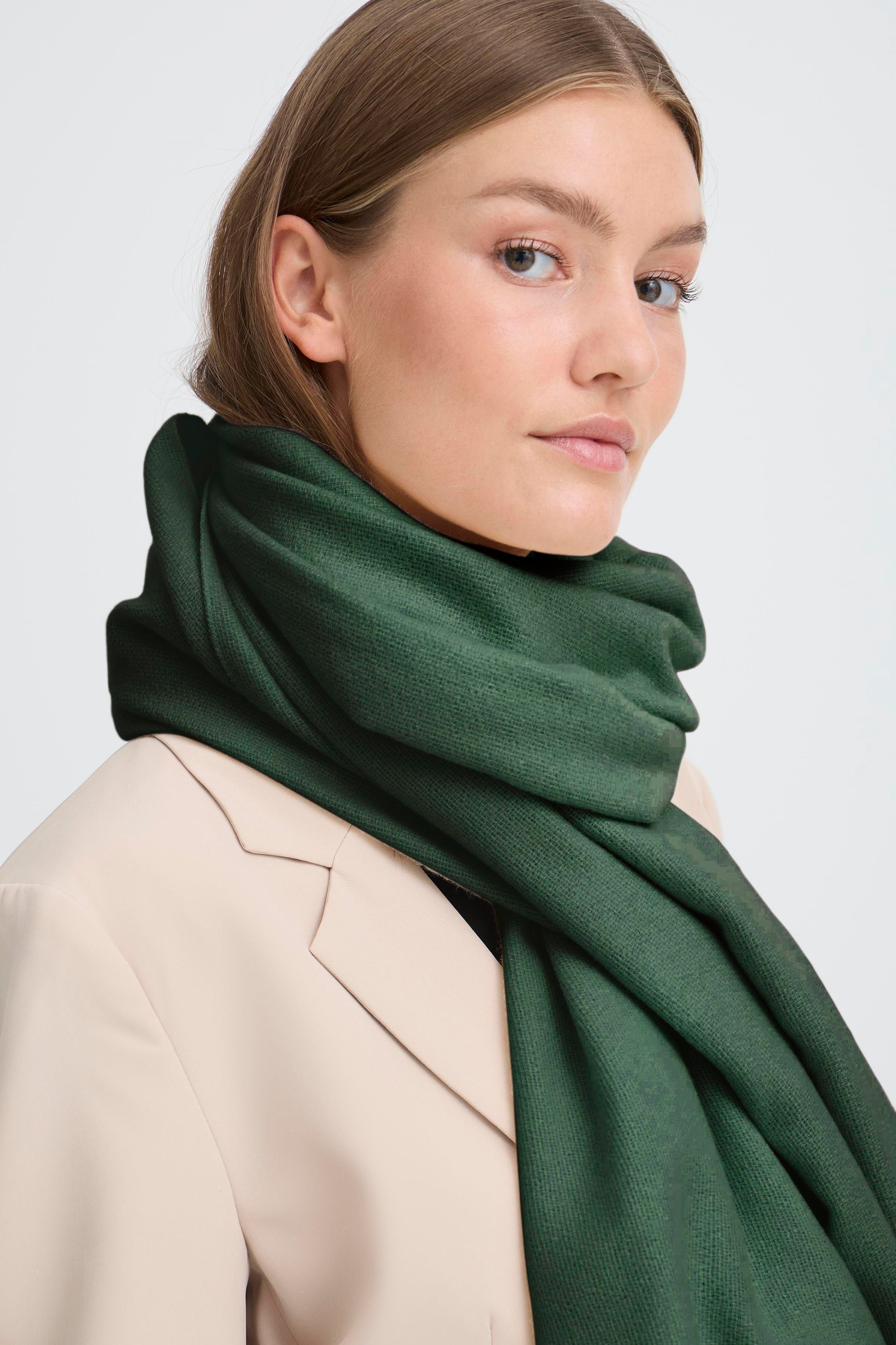 IALANA Skjerf LOOKBOOK FRONT 20124953-195920