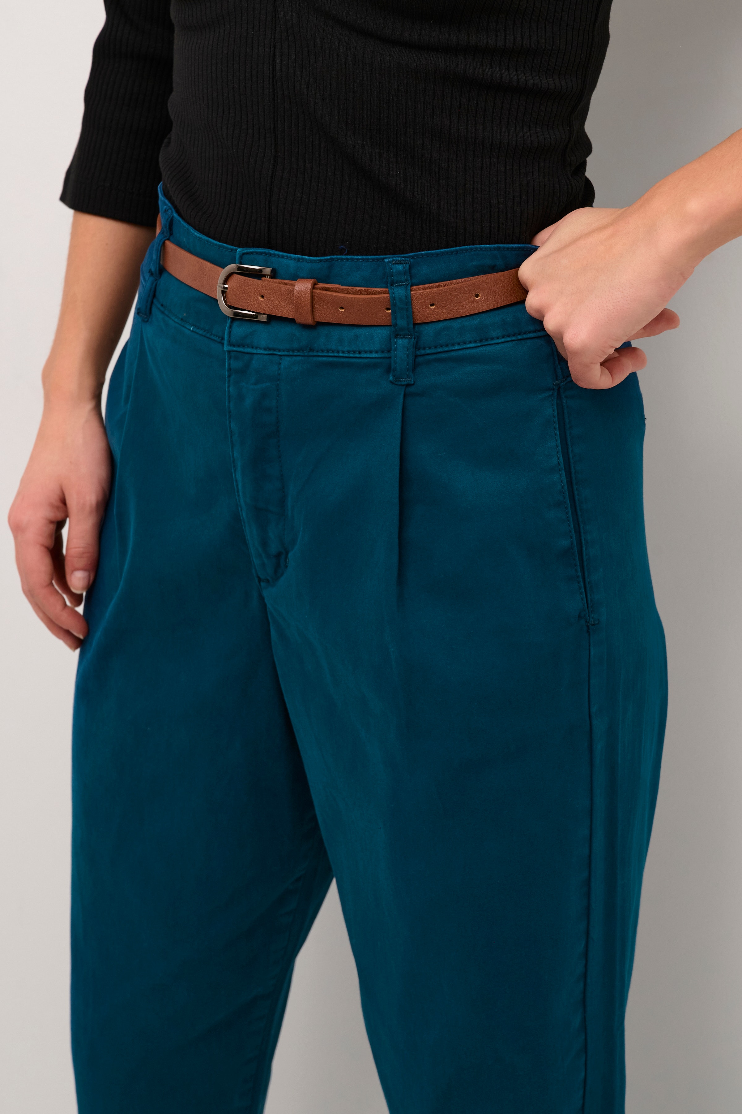 CRKinsley Jeans LOOKBOOK DETAIL 10611906-194038