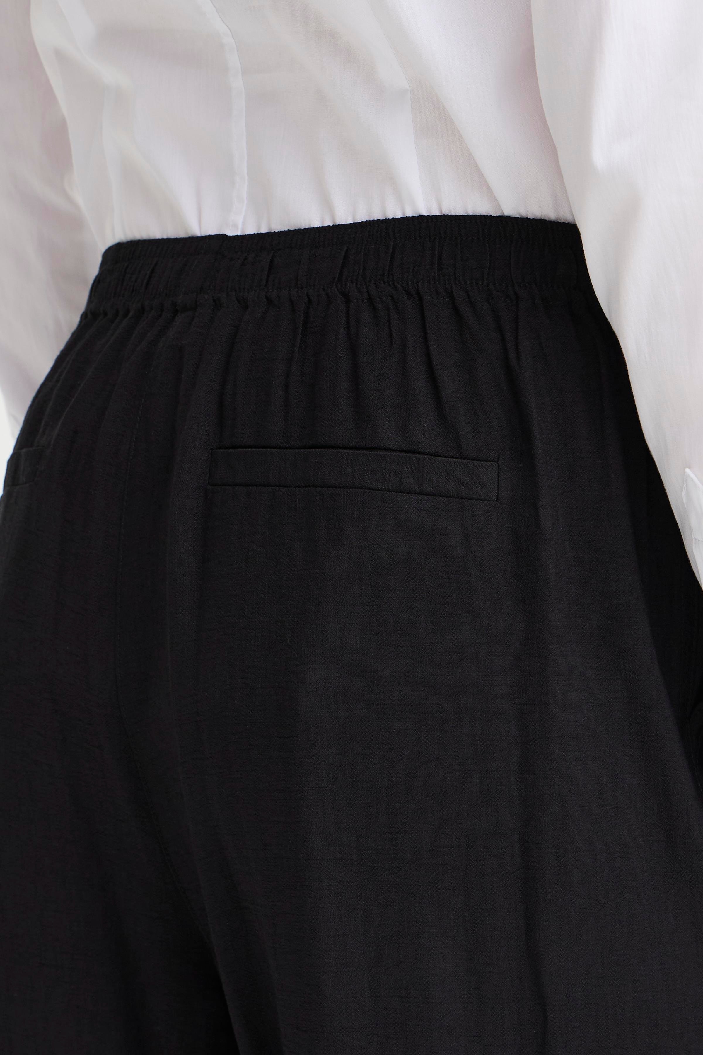 IHFAZIMA Broek LOOKBOOK DETAIL 20124201-194008