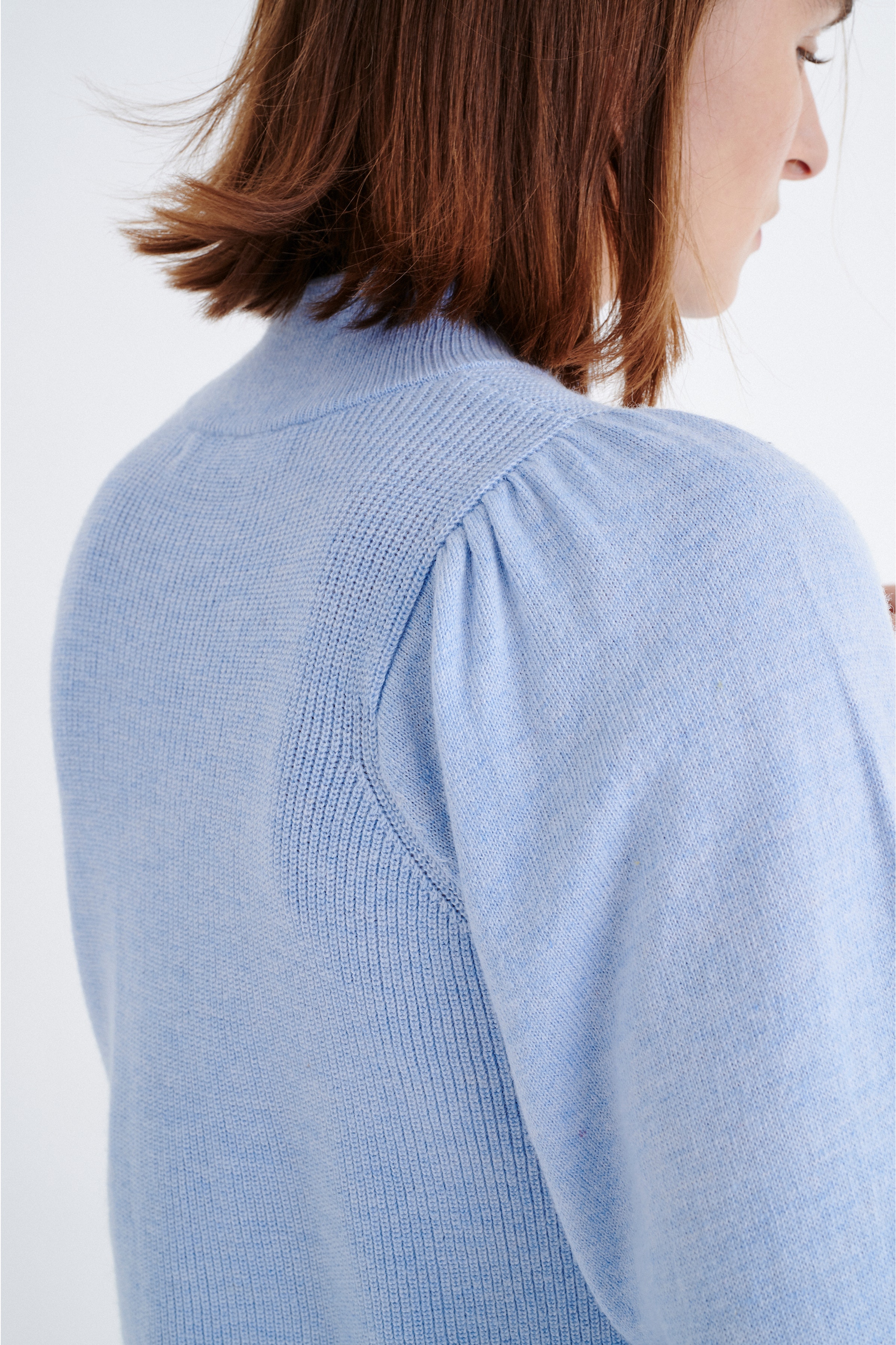 EmaIW Pullover LOOKBOOK FRONT 30105025-10205