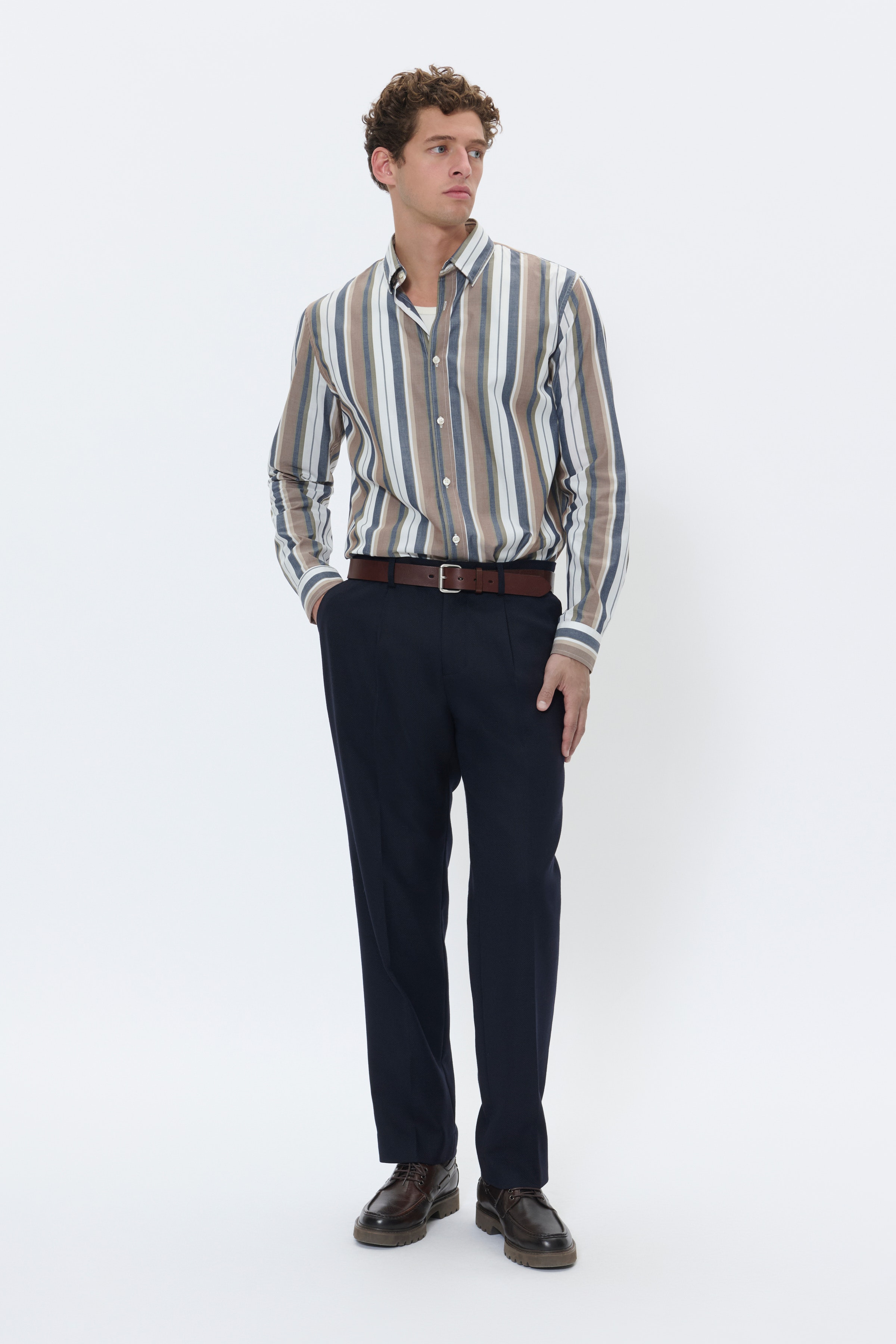 MAweller Trousers LOOKBOOK FRONT 30208693-194011