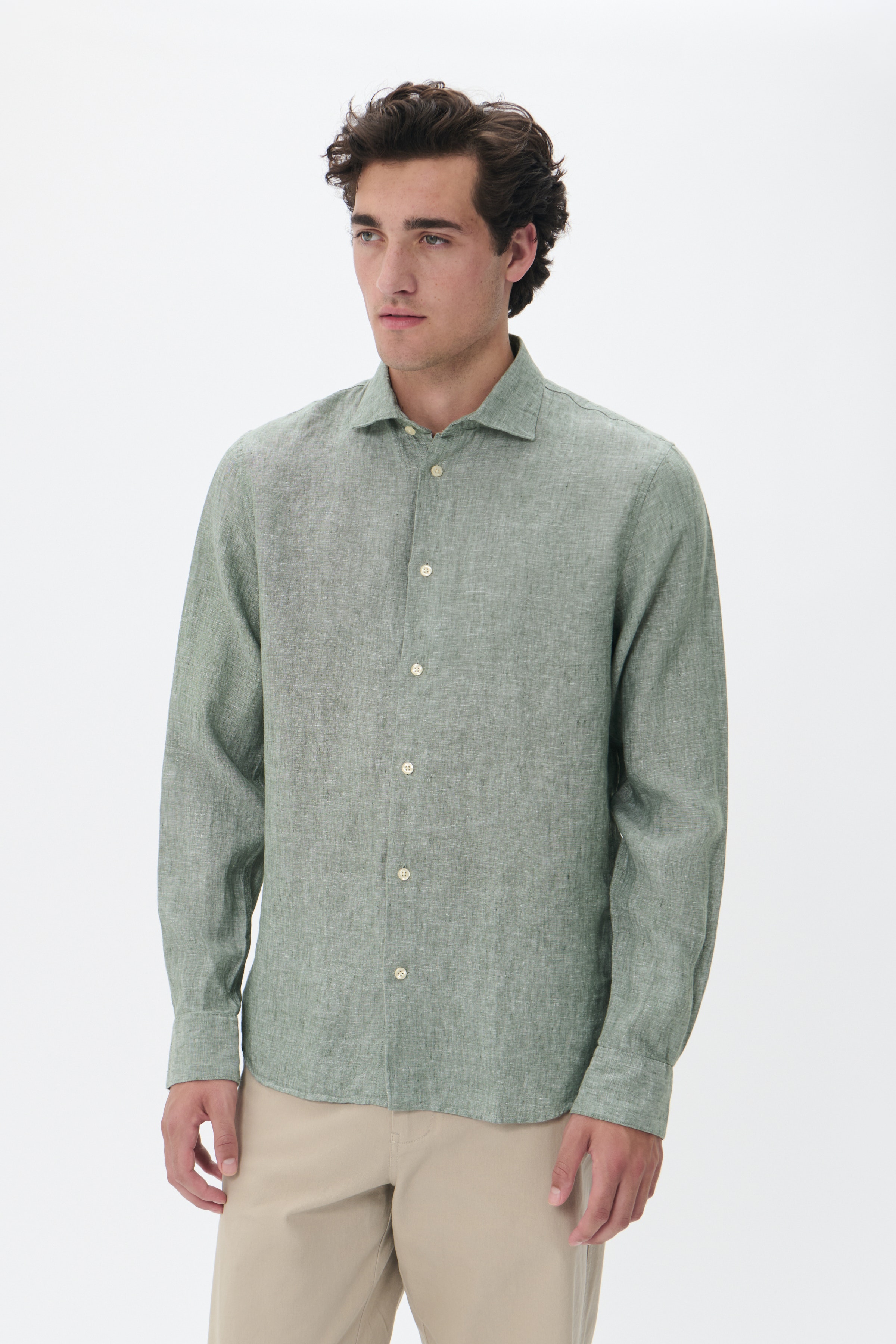 MAmarc linen shirt LOOKBOOK FRONT 30205841-190309