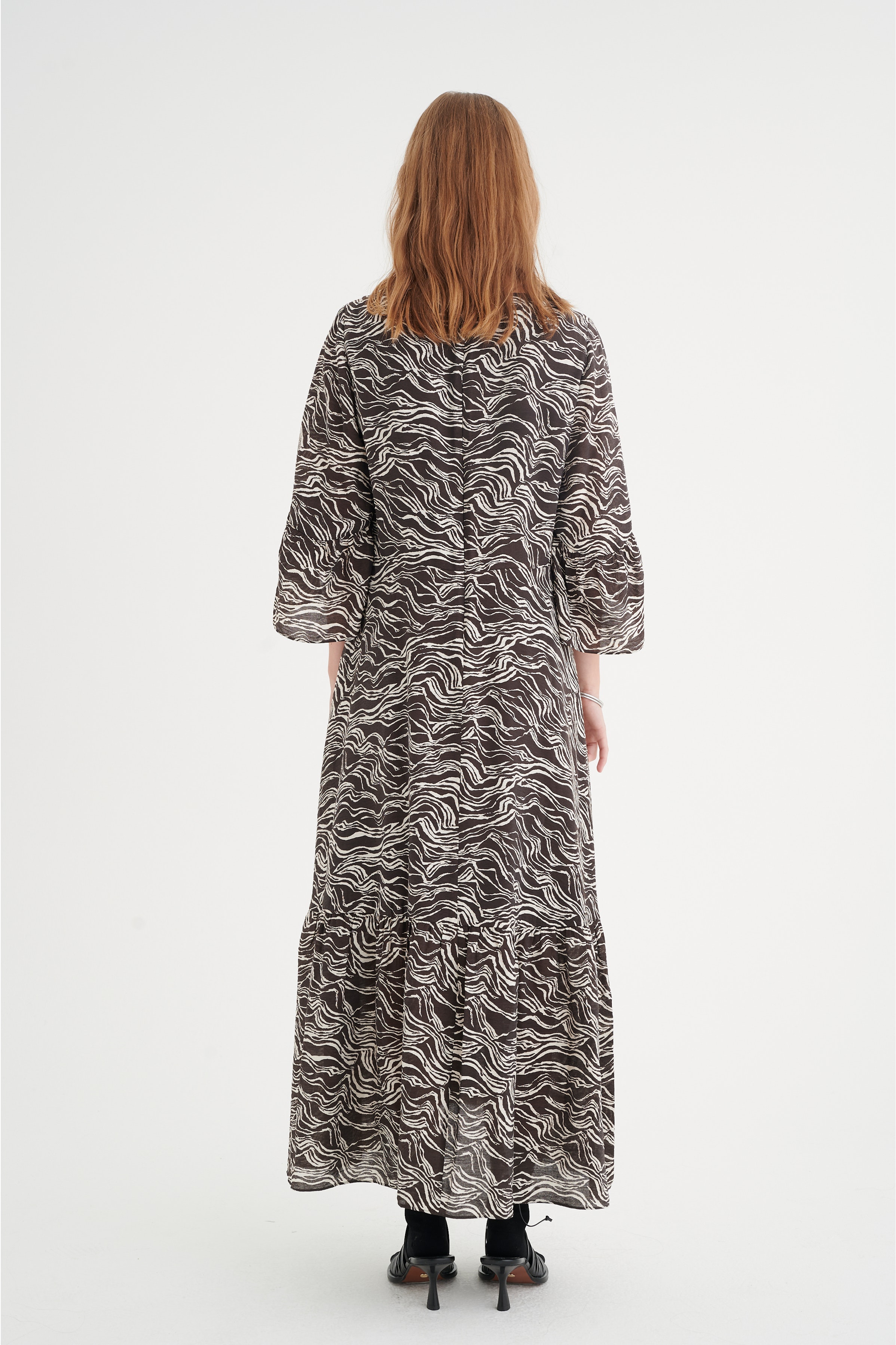 VaggaIW Kjole LOOKBOOK BACK 30107248-301262