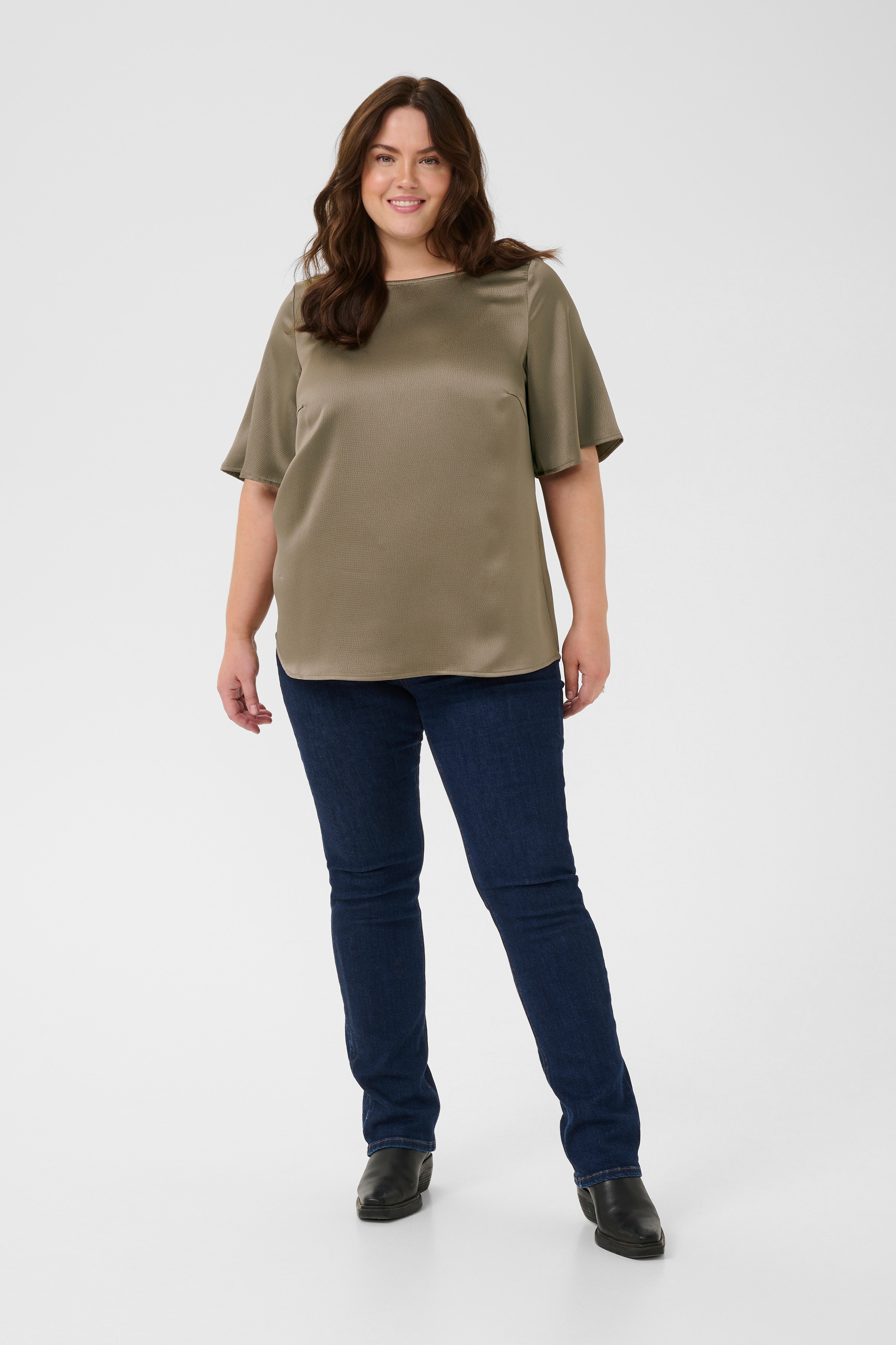 KCdina Bluse LOOKBOOK FRONT 10583873-190808