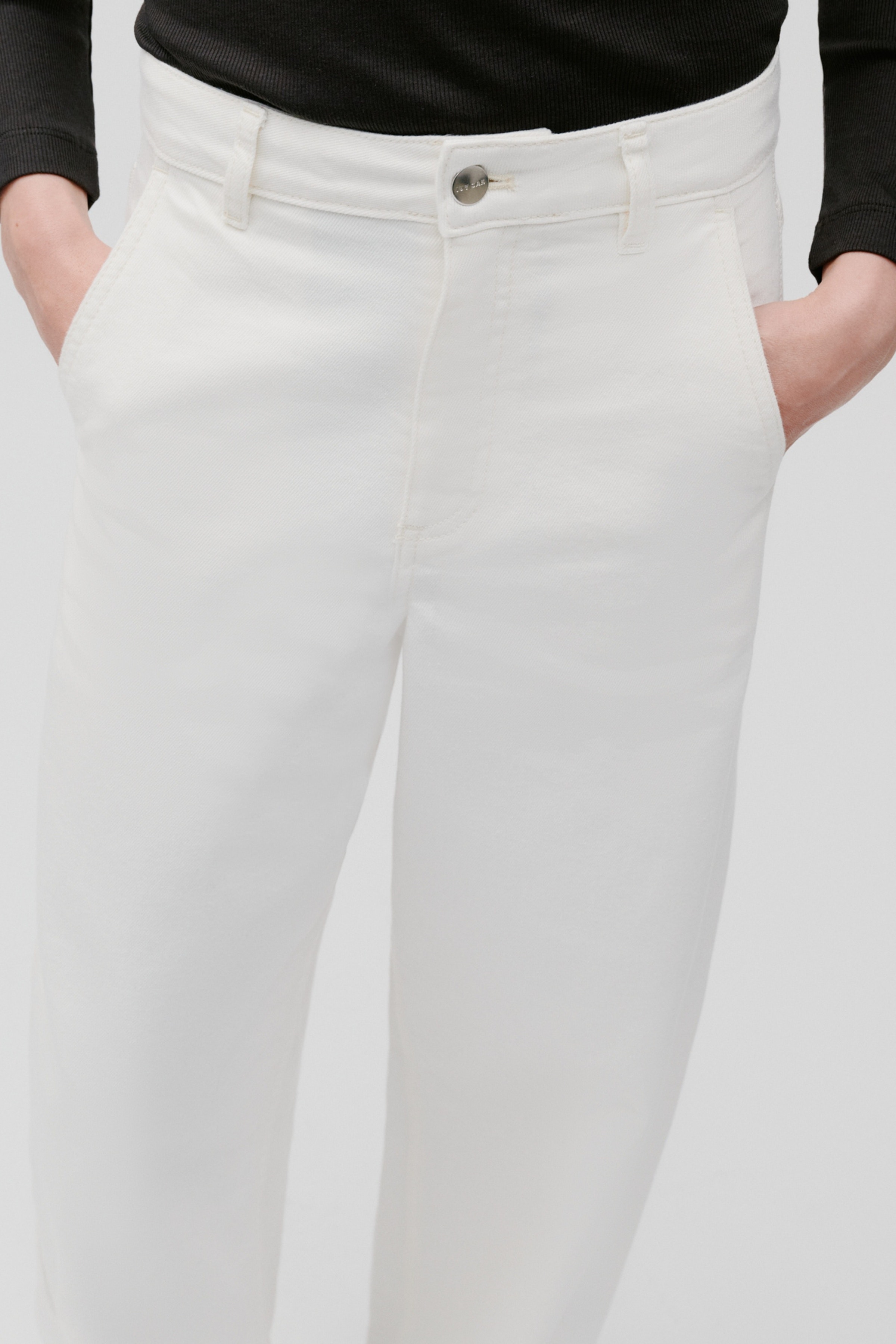 Phila Jeans LOOKBOOK DETAIL 30600624-WH010