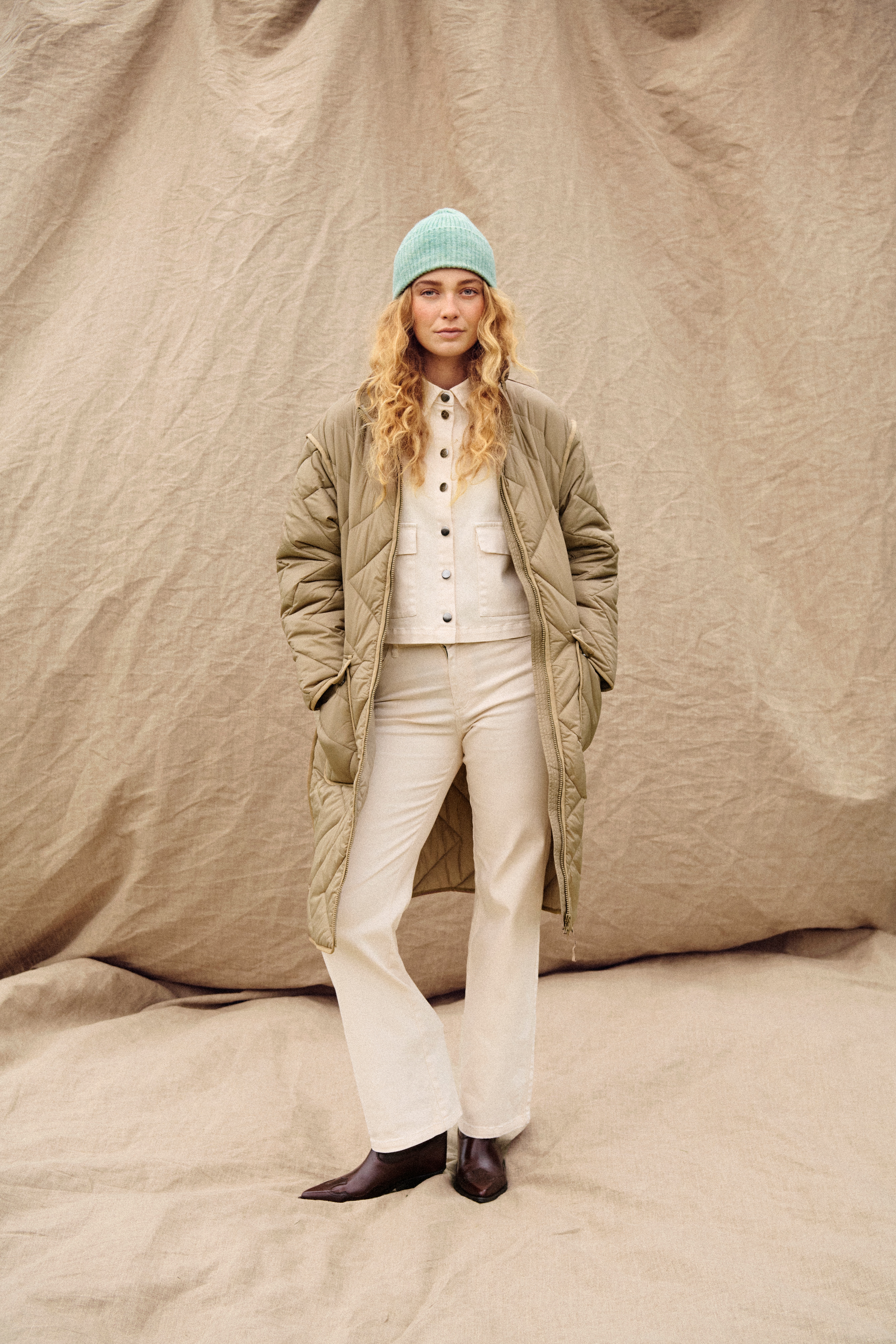 LucindaSZ Oberbekleidung LOCATION NONE 30514131-171115