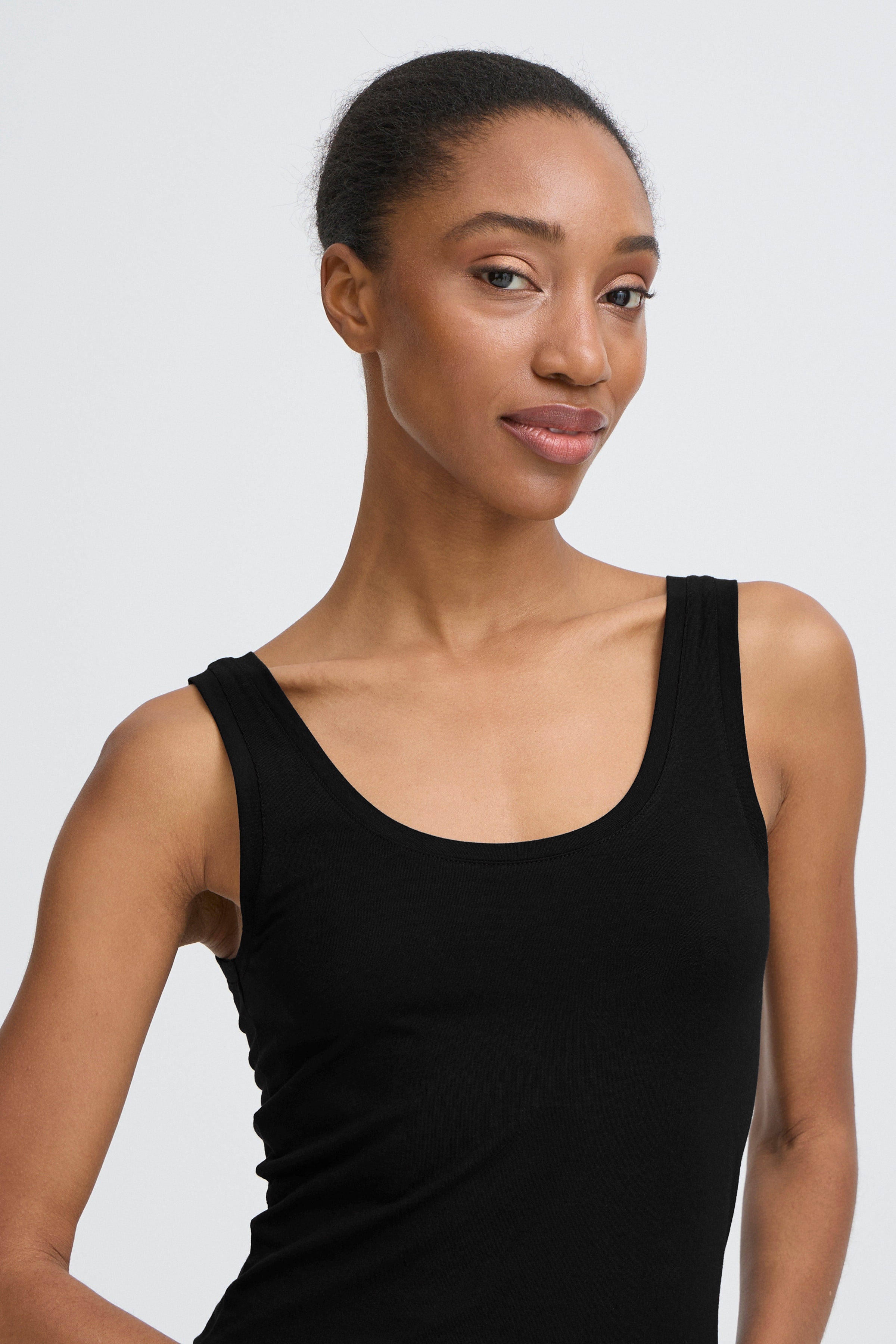 Top LOOKBOOK DETAIL 20801992-80001