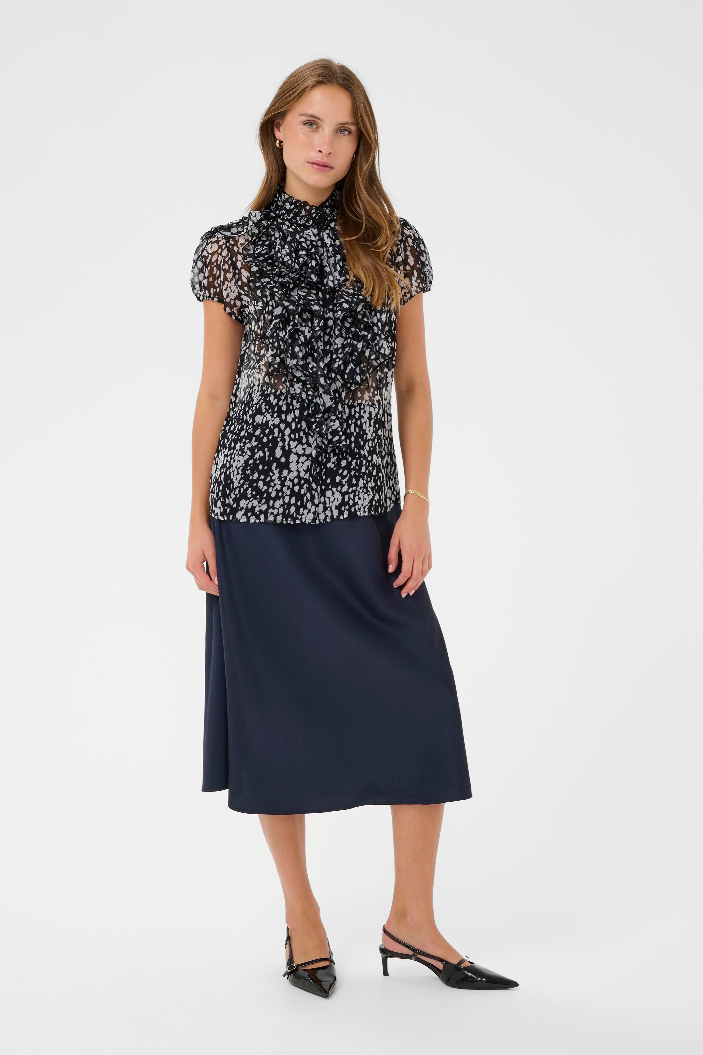 LiljaSZ Overhemd LOOKBOOK FRONT 30512464-304504