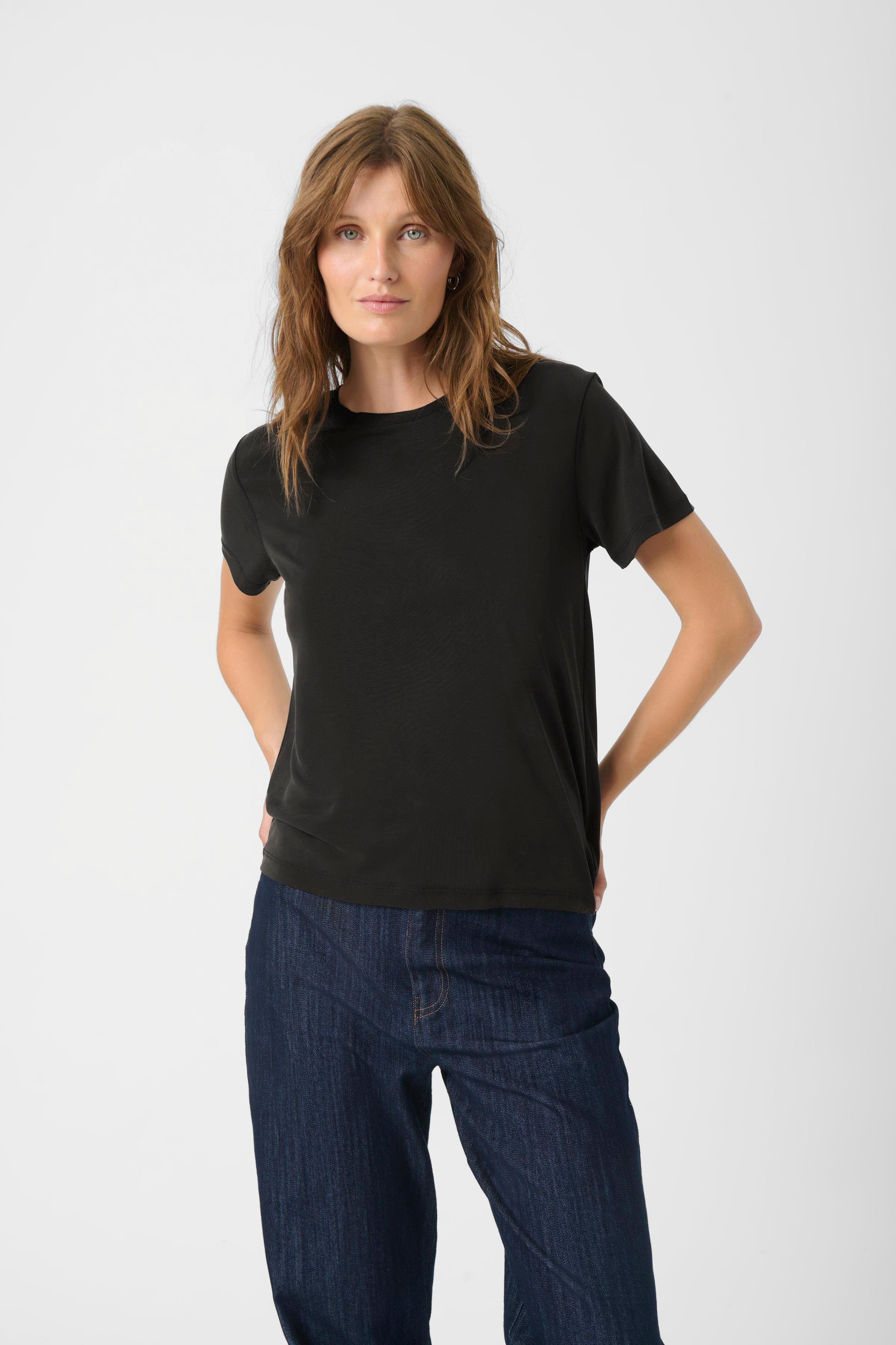 SLColumbine T-shirt LOOKBOOK FRONT 30404678-40050