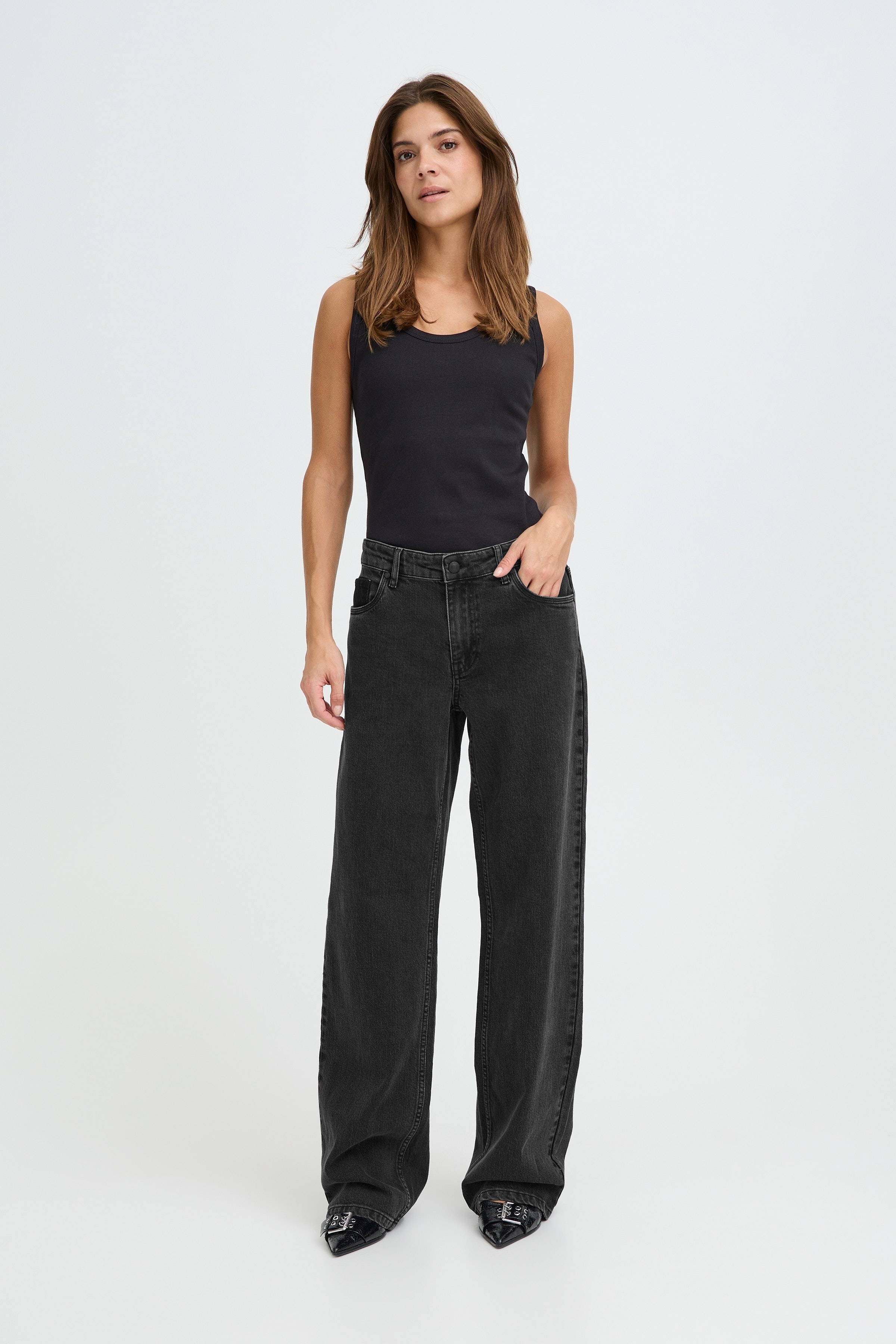 PZVEGA HW JEANS WIDE LEG LOOKBOOK FRONT 50207173-200004