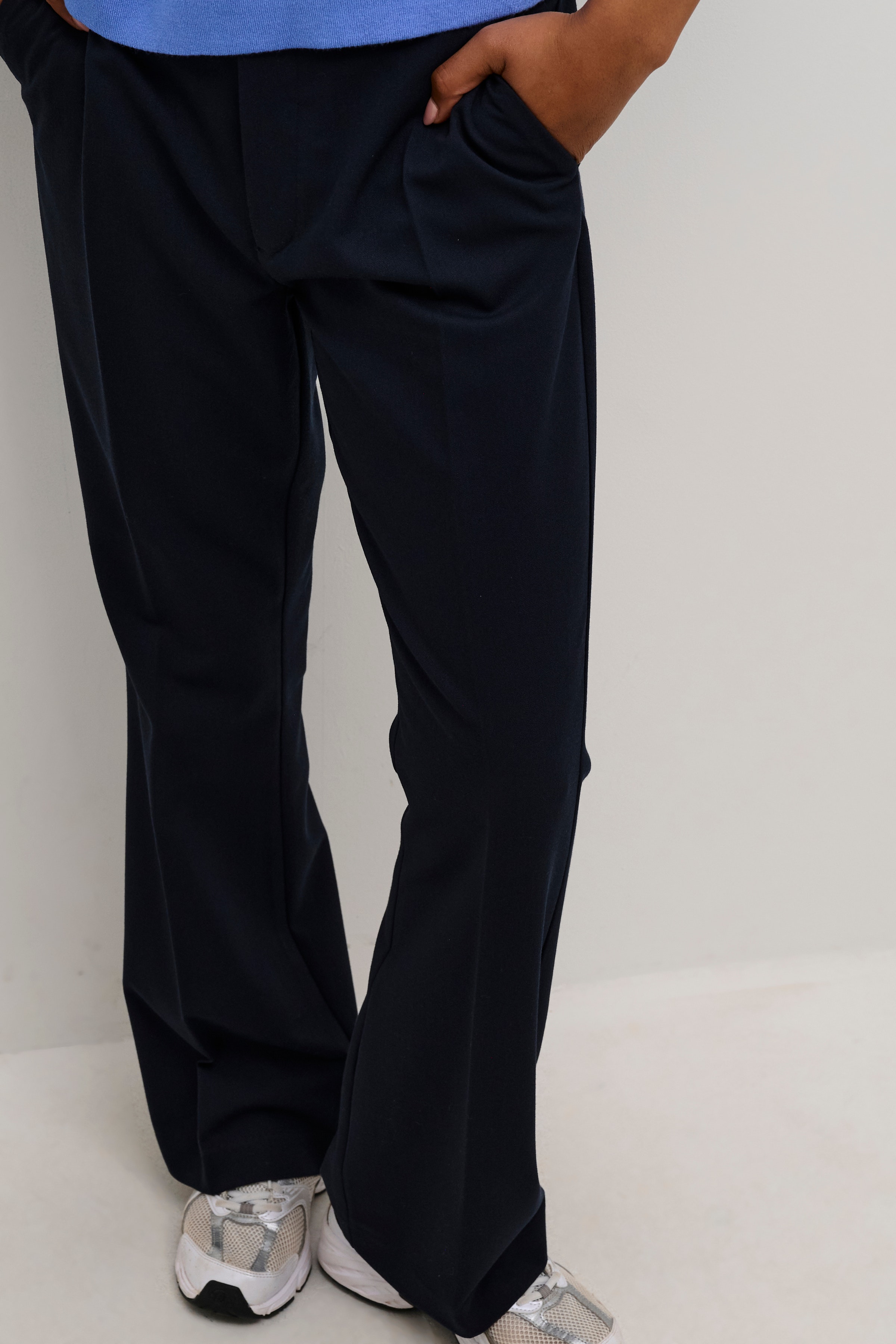 KAsakura Trousers LOOKBOOK DETAIL 10509047-194020