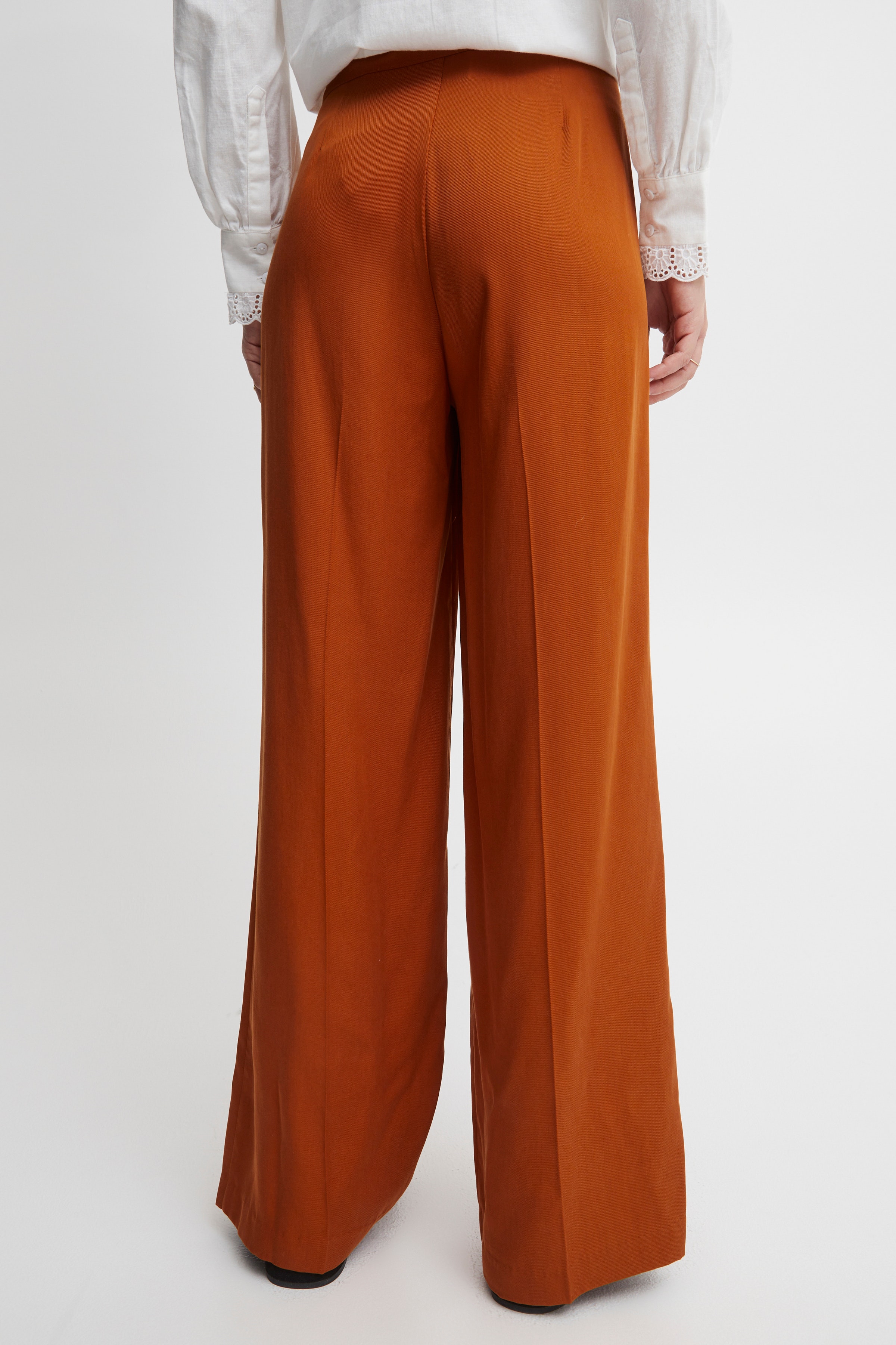 IRLENNI Pantalon LOOKBOOK BACK 20117940-181246