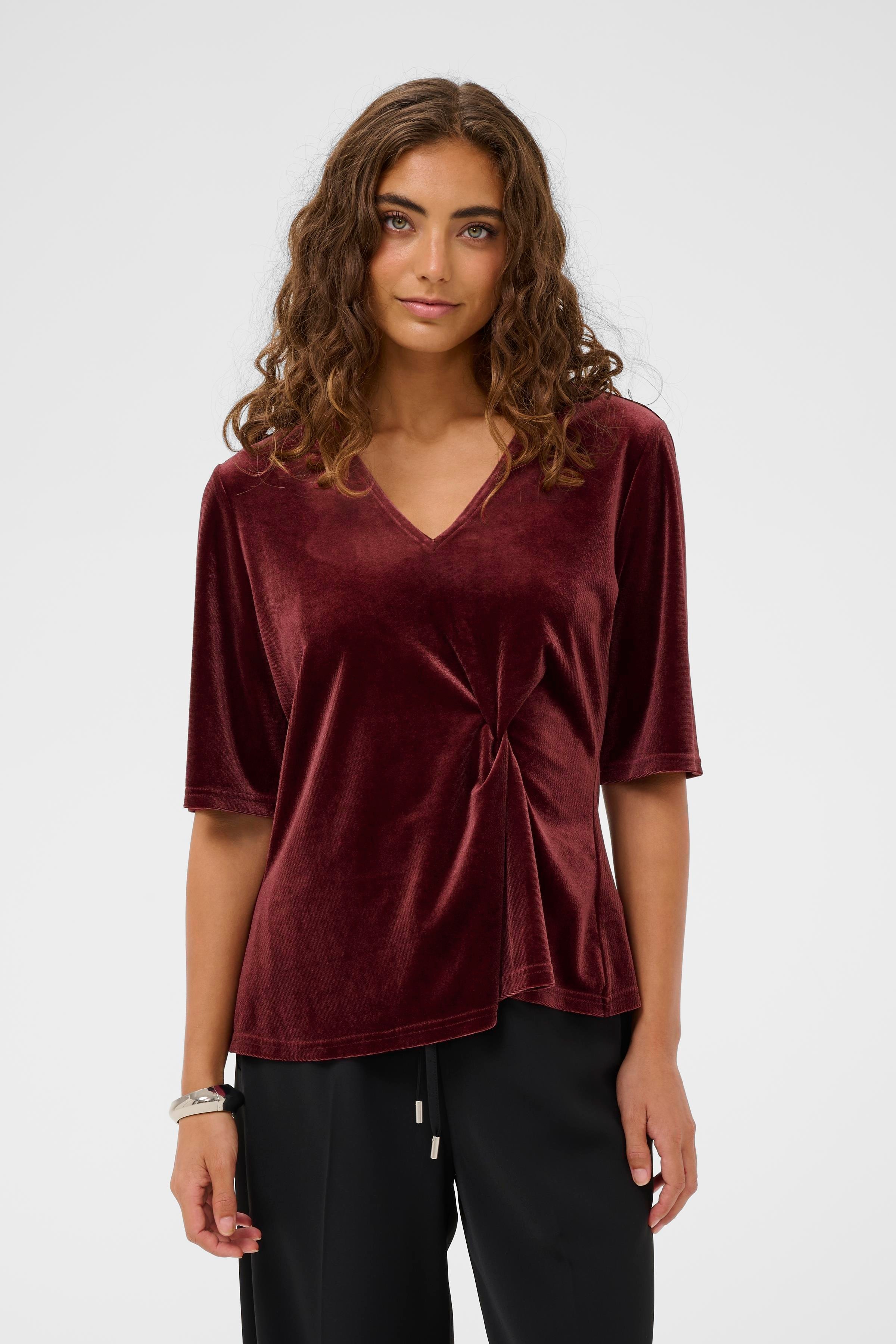 CUzoe velourbluse LOOKBOOK FRONT 50112496-191522