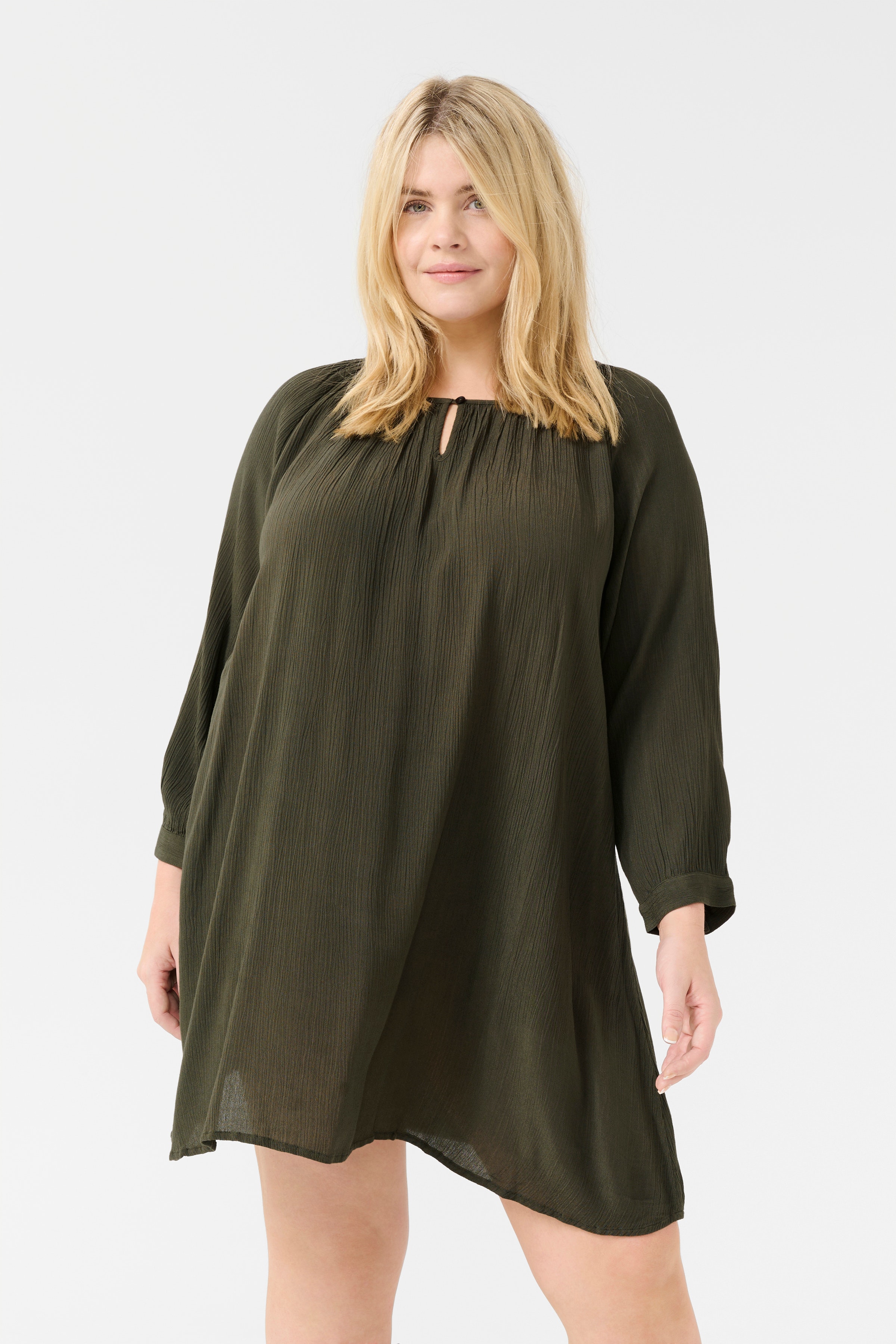 KCami Tuniek LOOKBOOK FRONT 10580003-190414