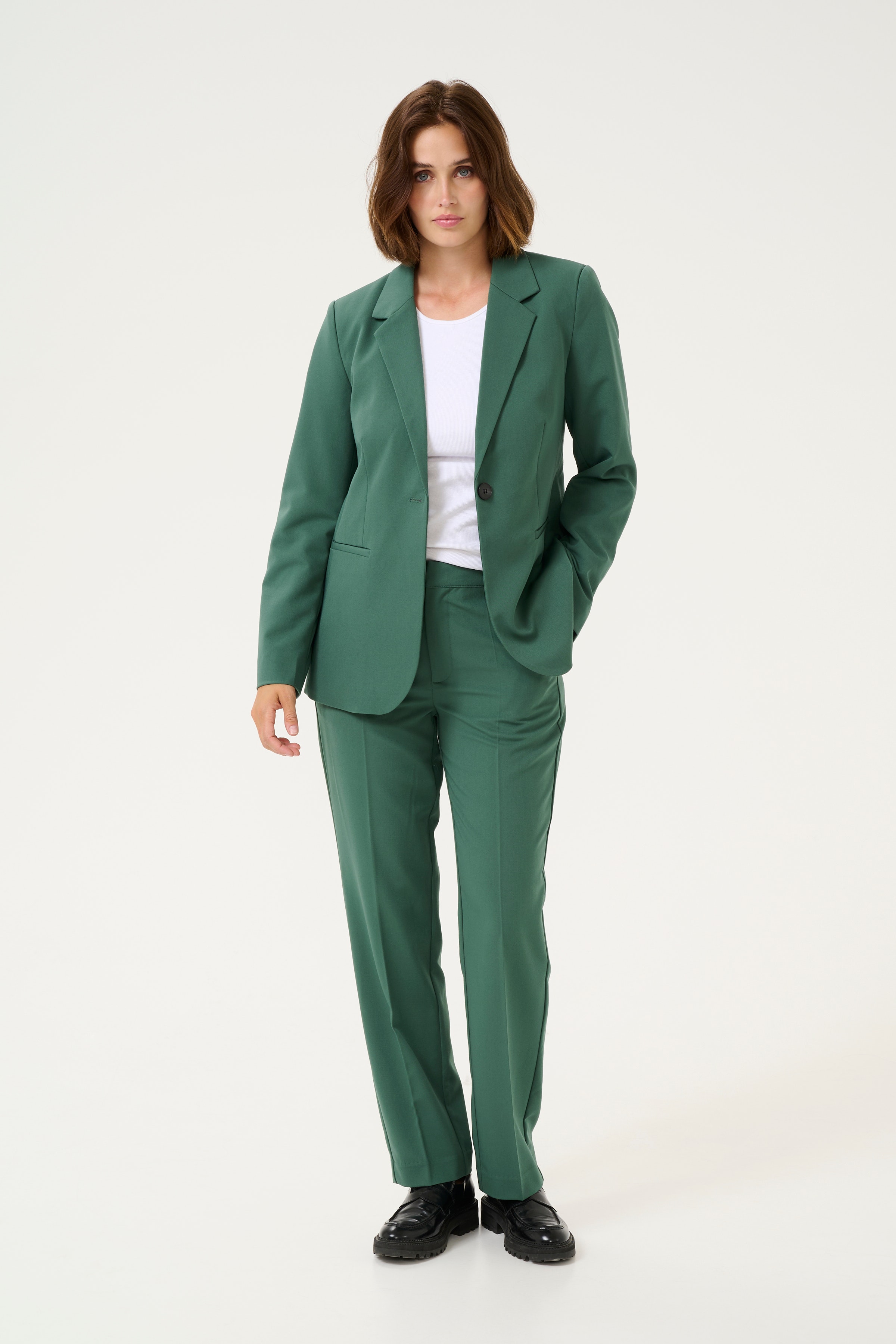 KAsakura Blazer LOOKBOOK FRONT 10506684-185913