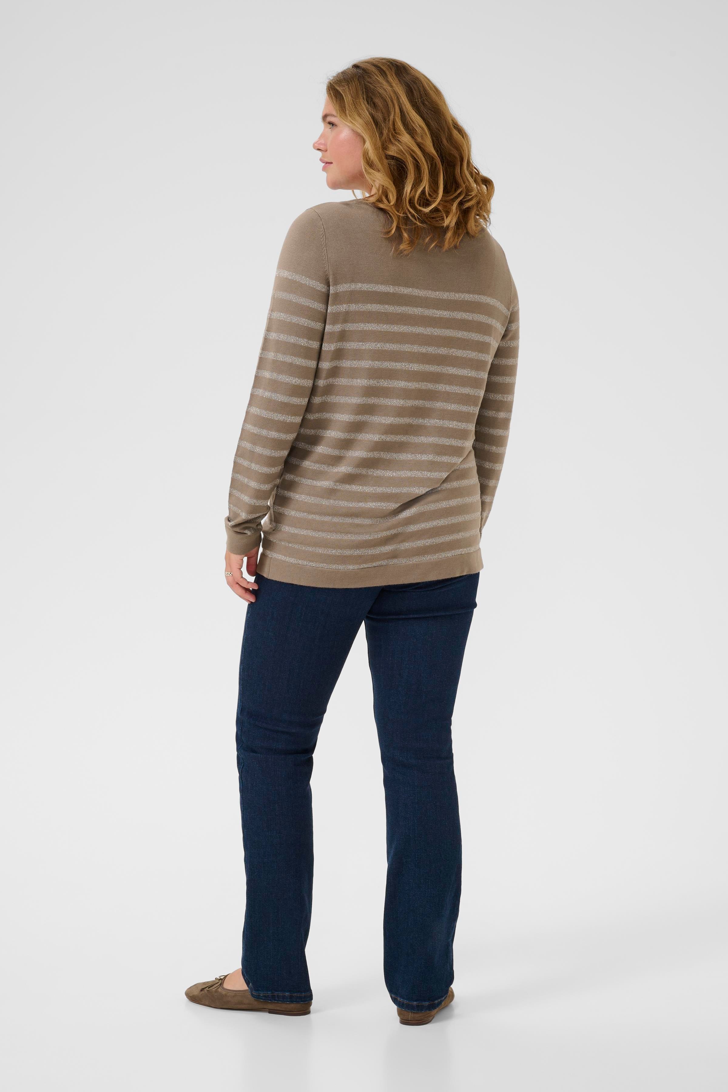 KClizzy Pullover LOOKBOOK BACK 10583863-108731