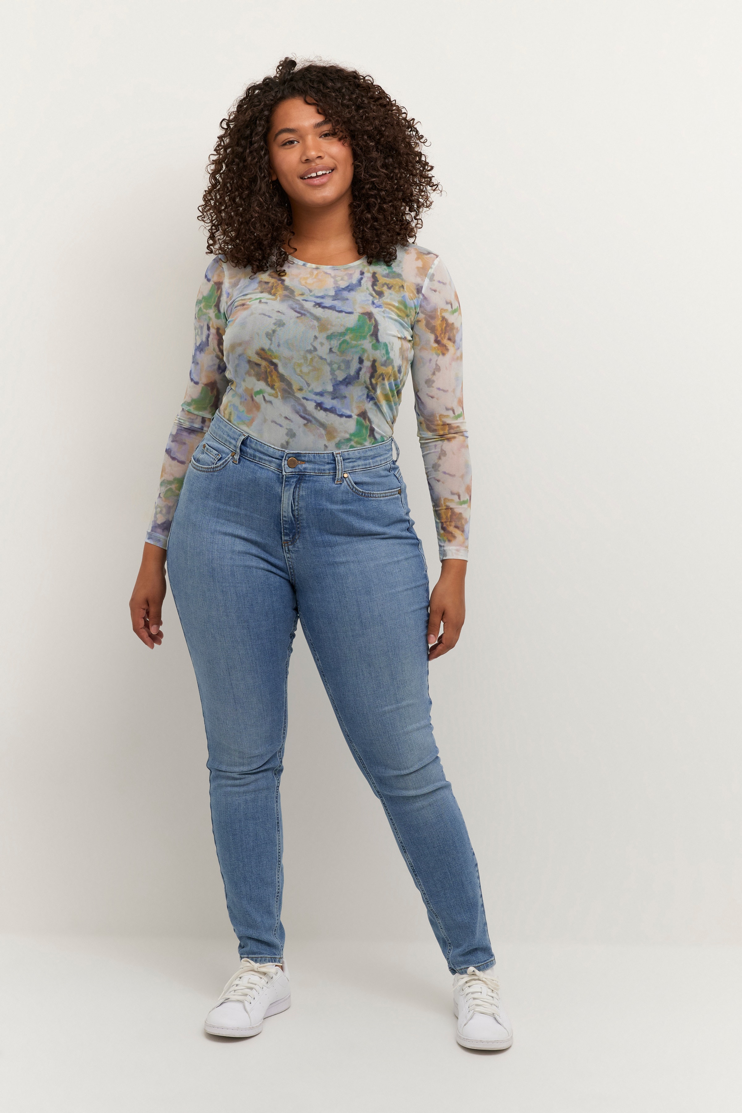 KCmeshu Blouse LOOKBOOK FRONT 10581176-104230