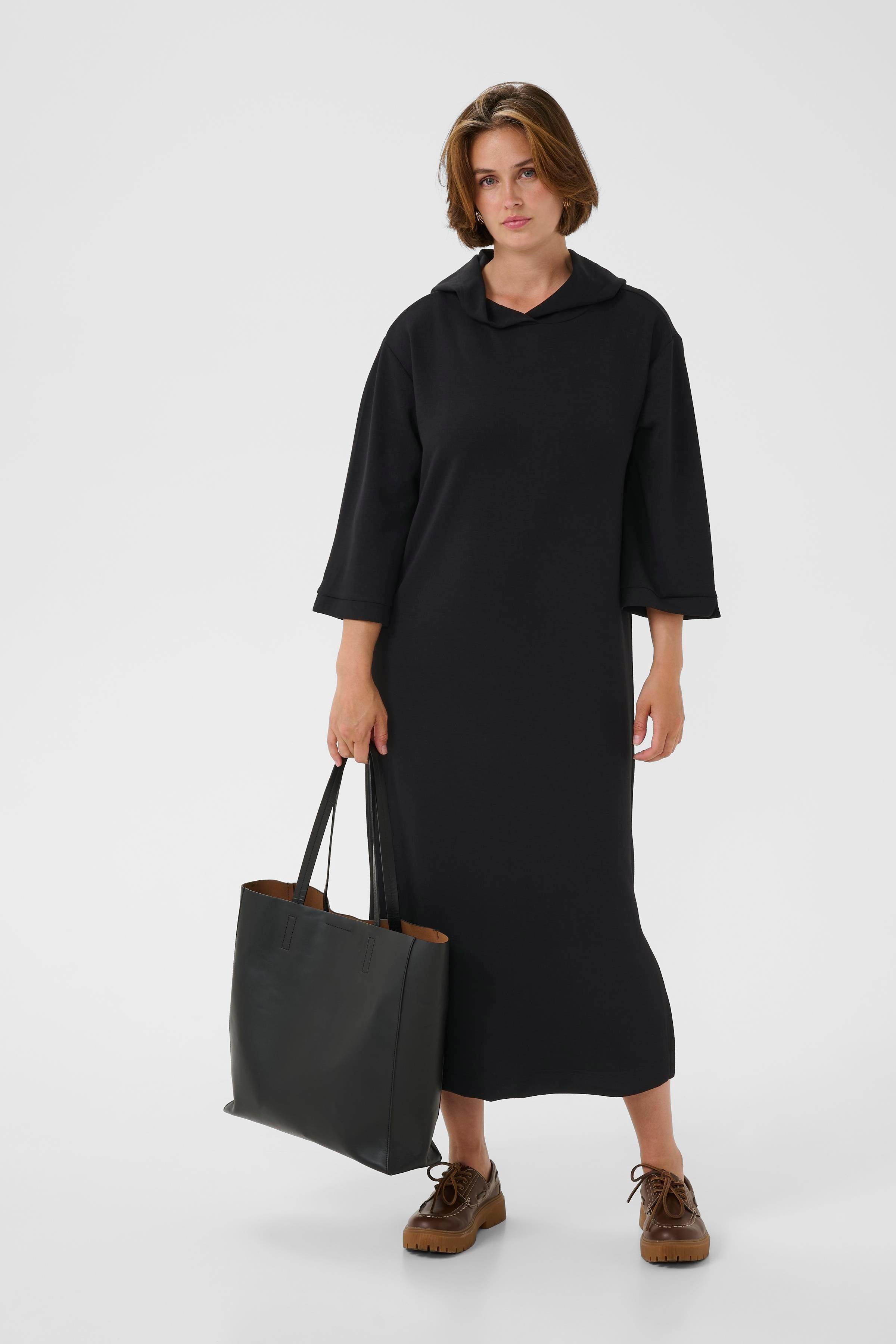 BPtrudy Klänning LOOKBOOK FRONT 40200049-106480