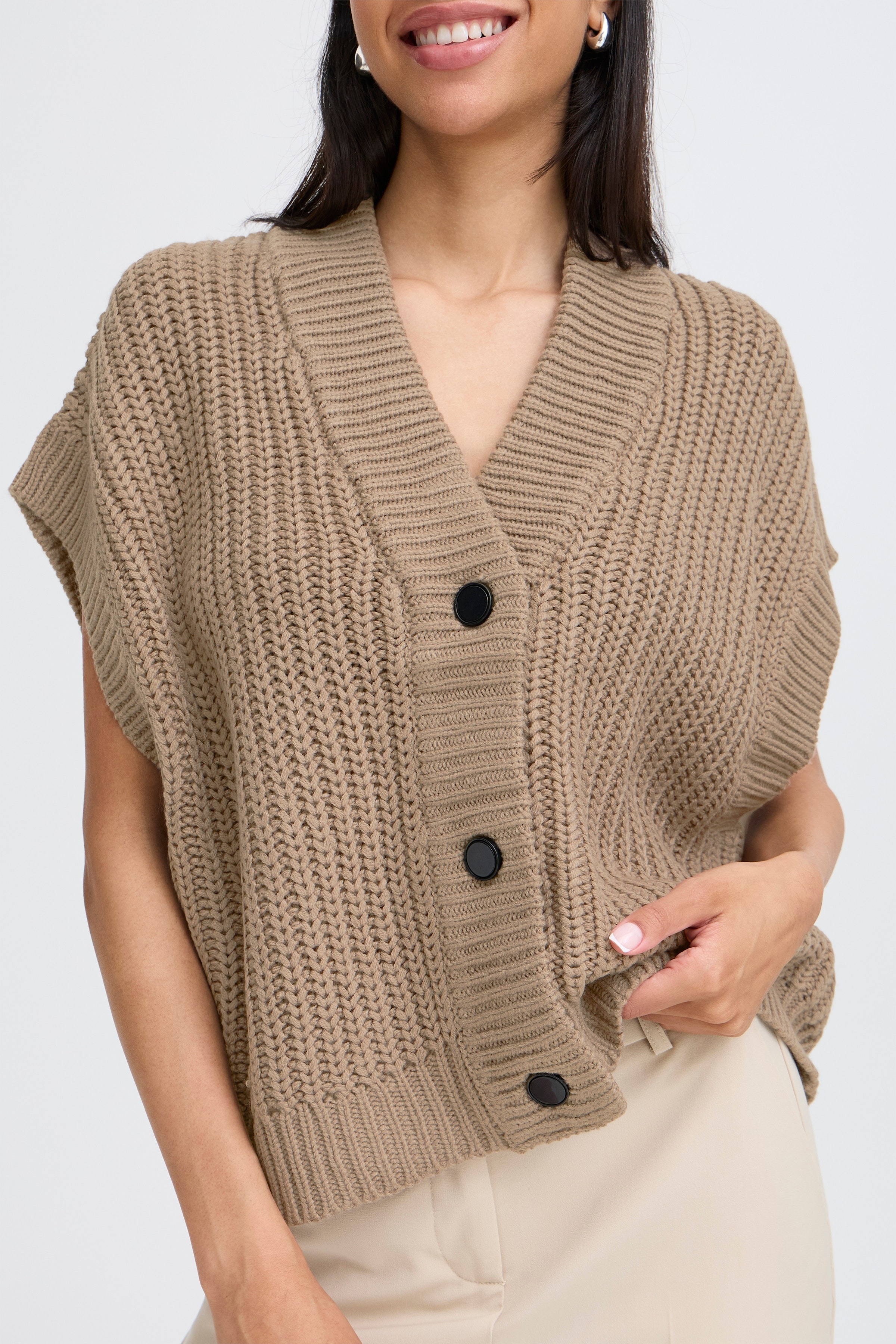 BYOTINKA Vest LOOKBOOK DETAIL 20815276-181112