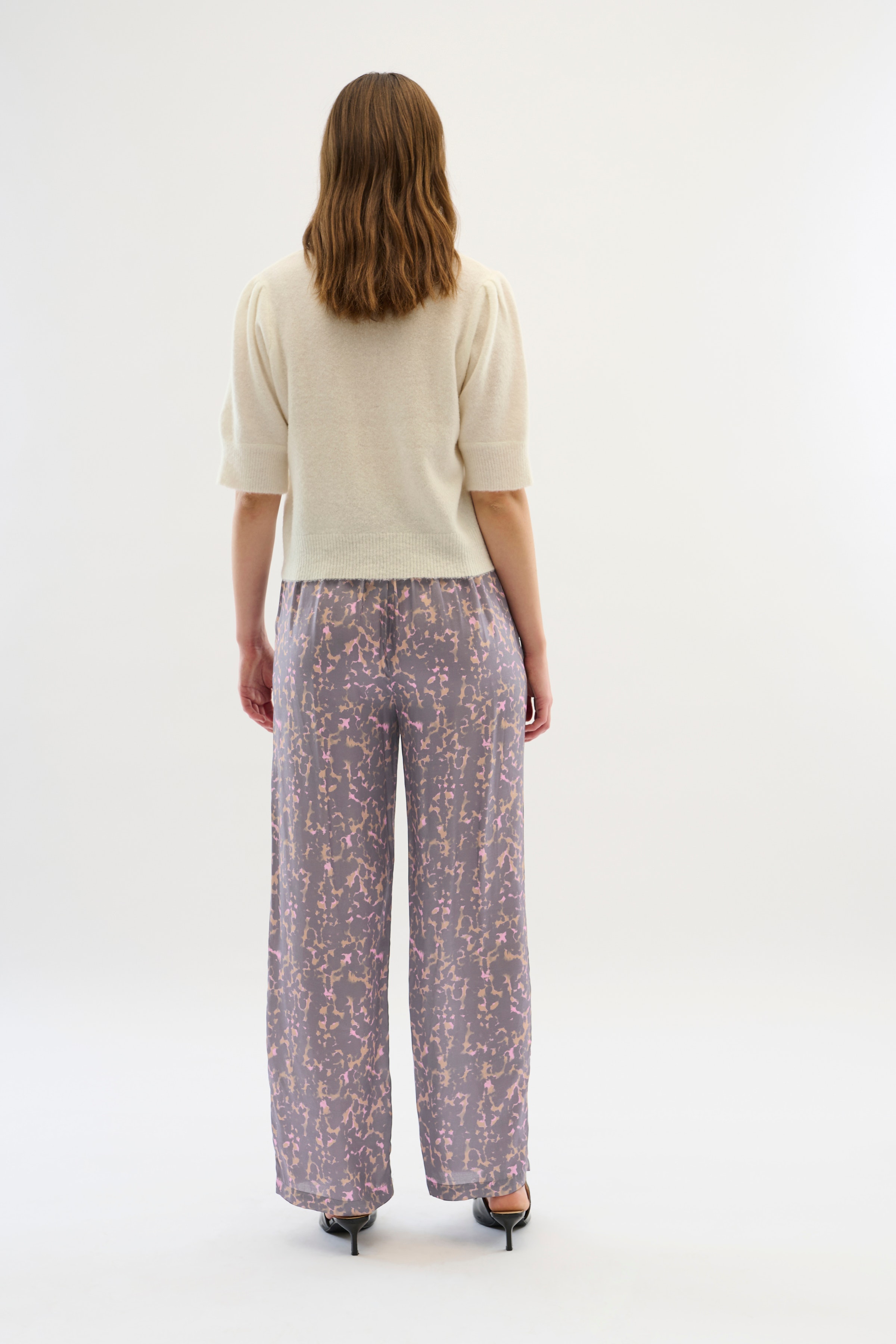 MayKB Trousers LOOKBOOK FRONT 10104738-105249