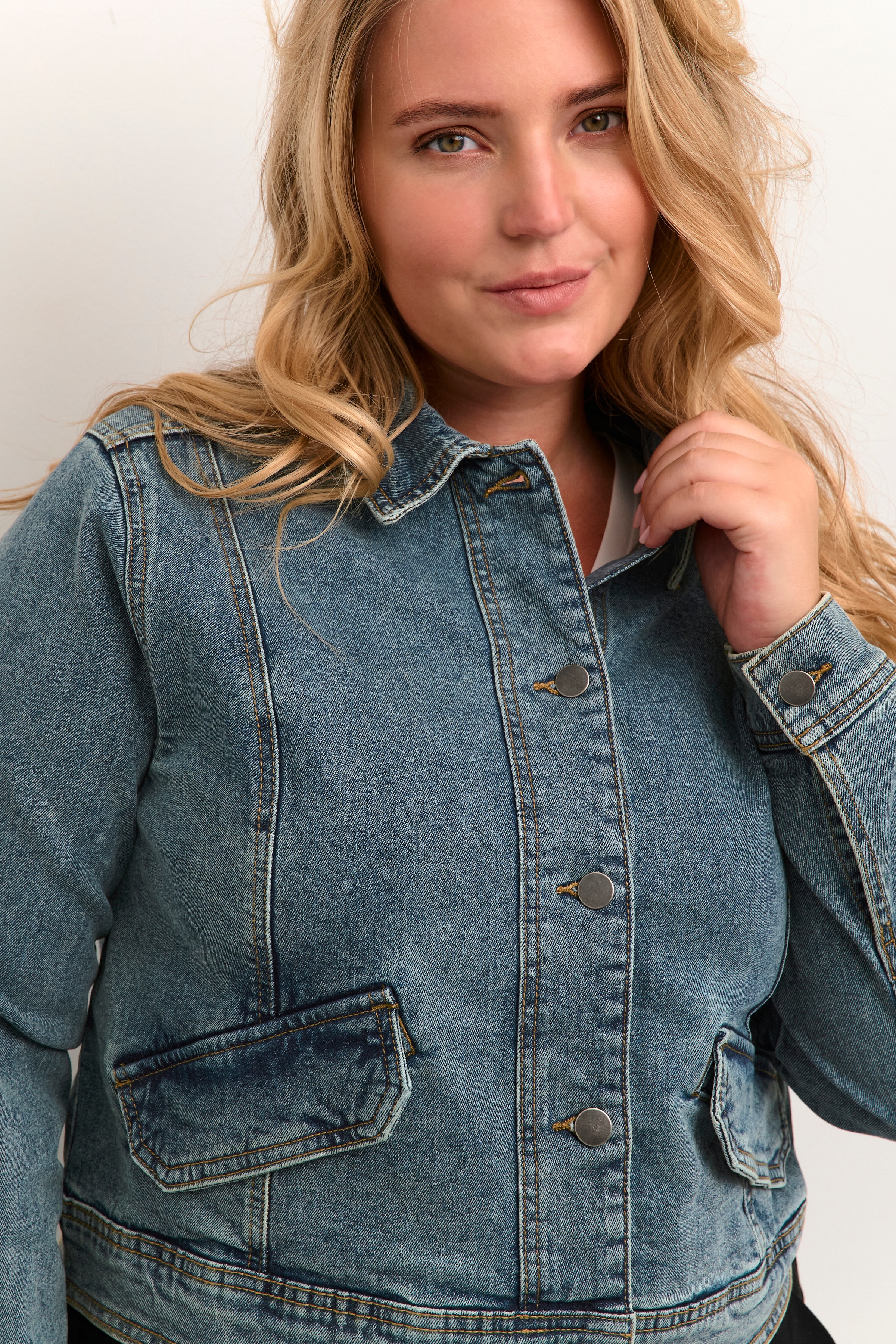 KCdiana Casual Denim Jakke LOOKBOOK DETAIL 10582000-100166