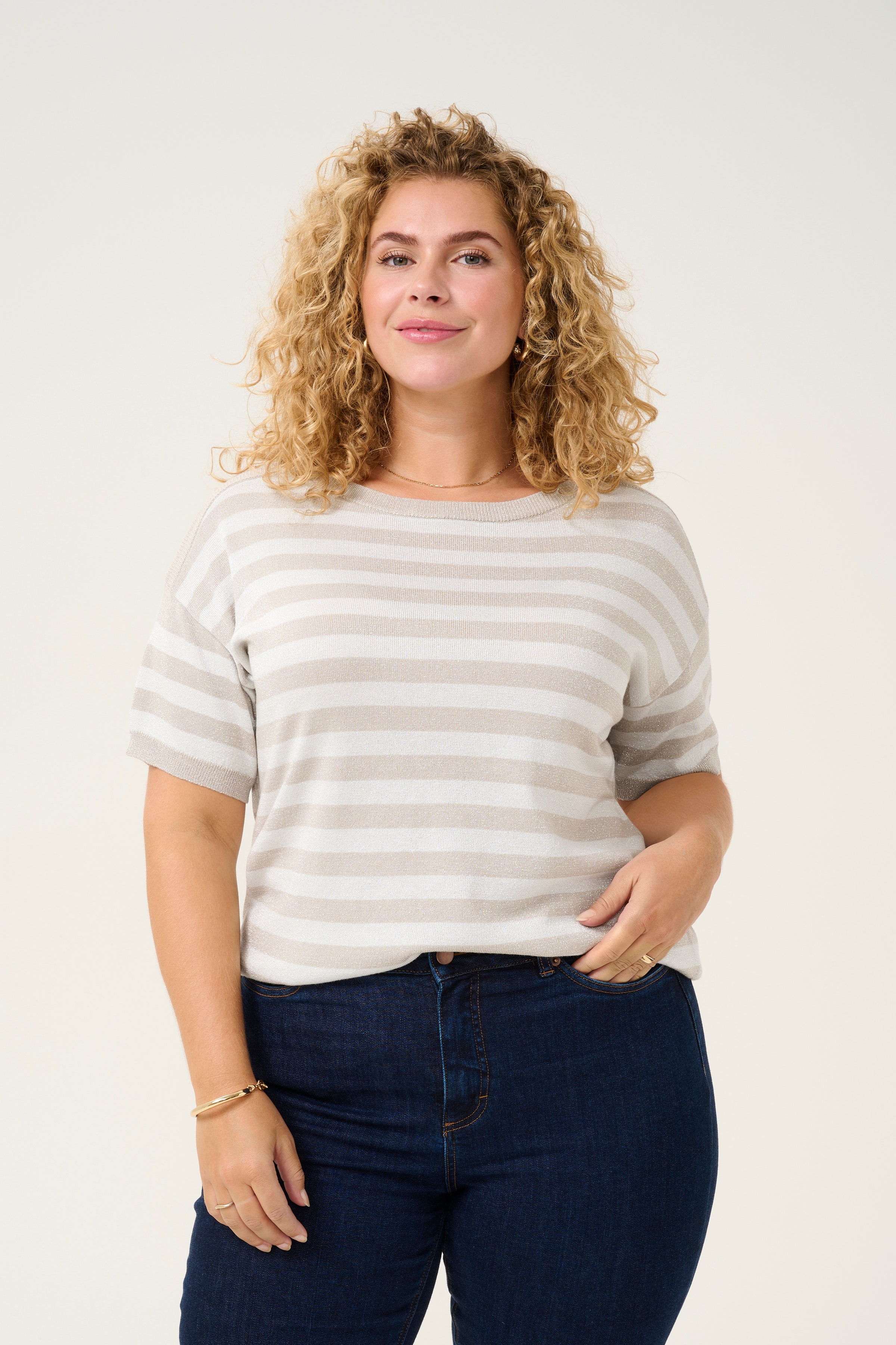 KCregitta Pullover LOOKBOOK FRONT 10583271-107565